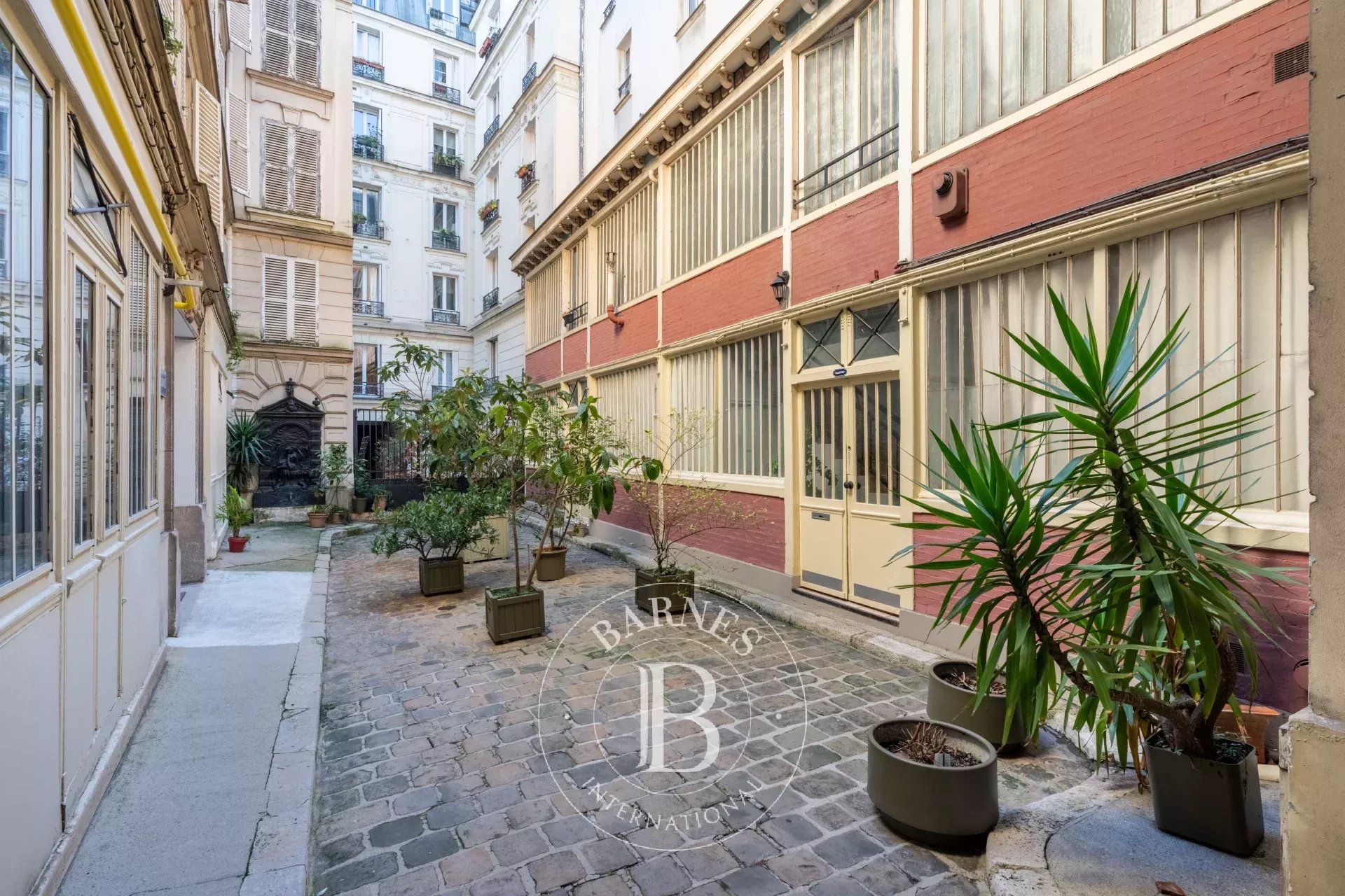 Daire Paris 10ème - picture 6