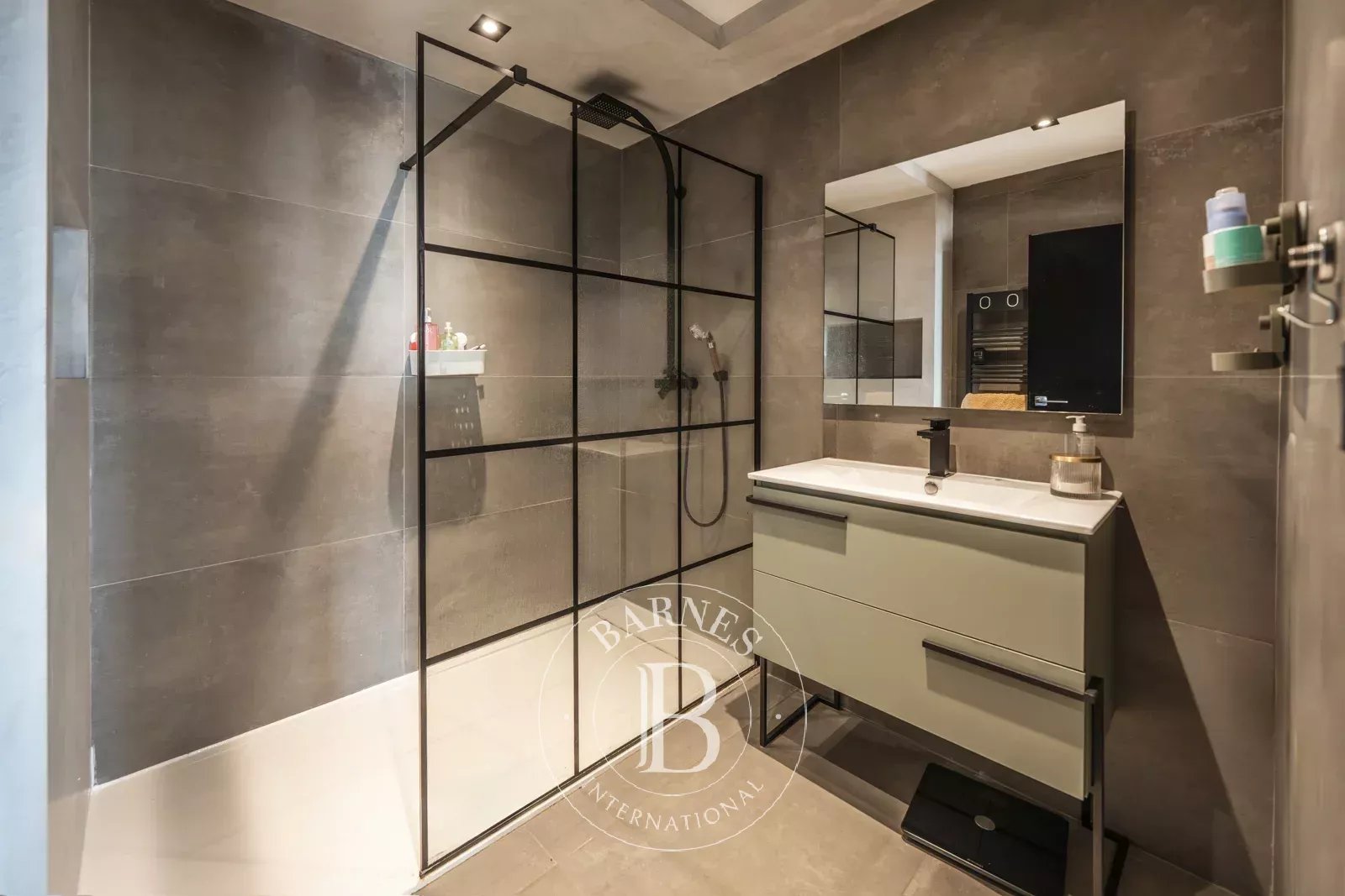 Daire Saint-Florent - picture 12