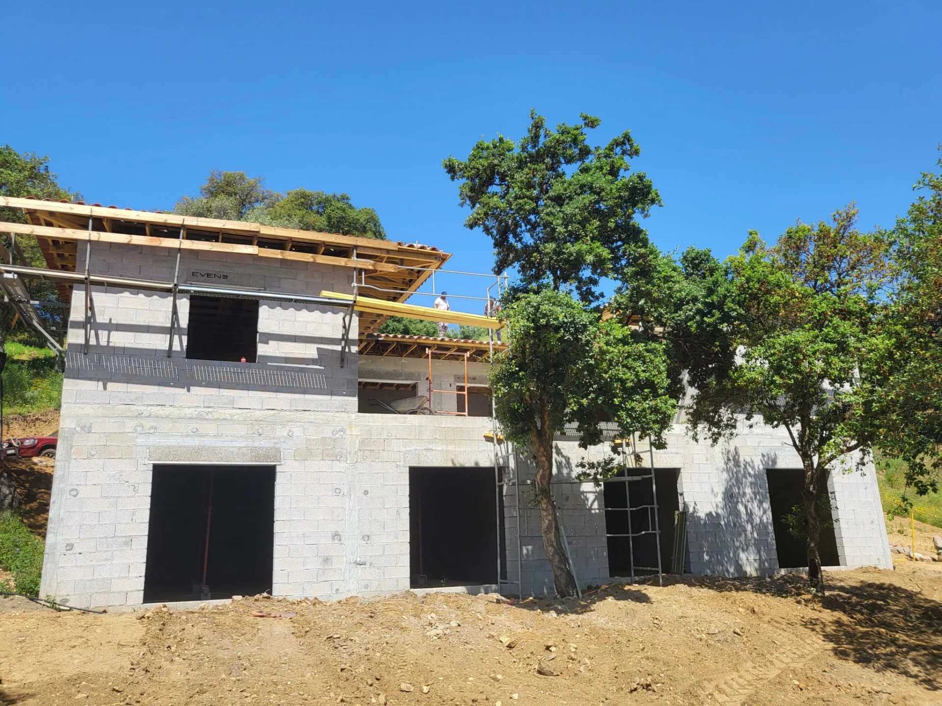 Maison à terminer de 320 m2 à Sollacaro   Gros potentiel à p