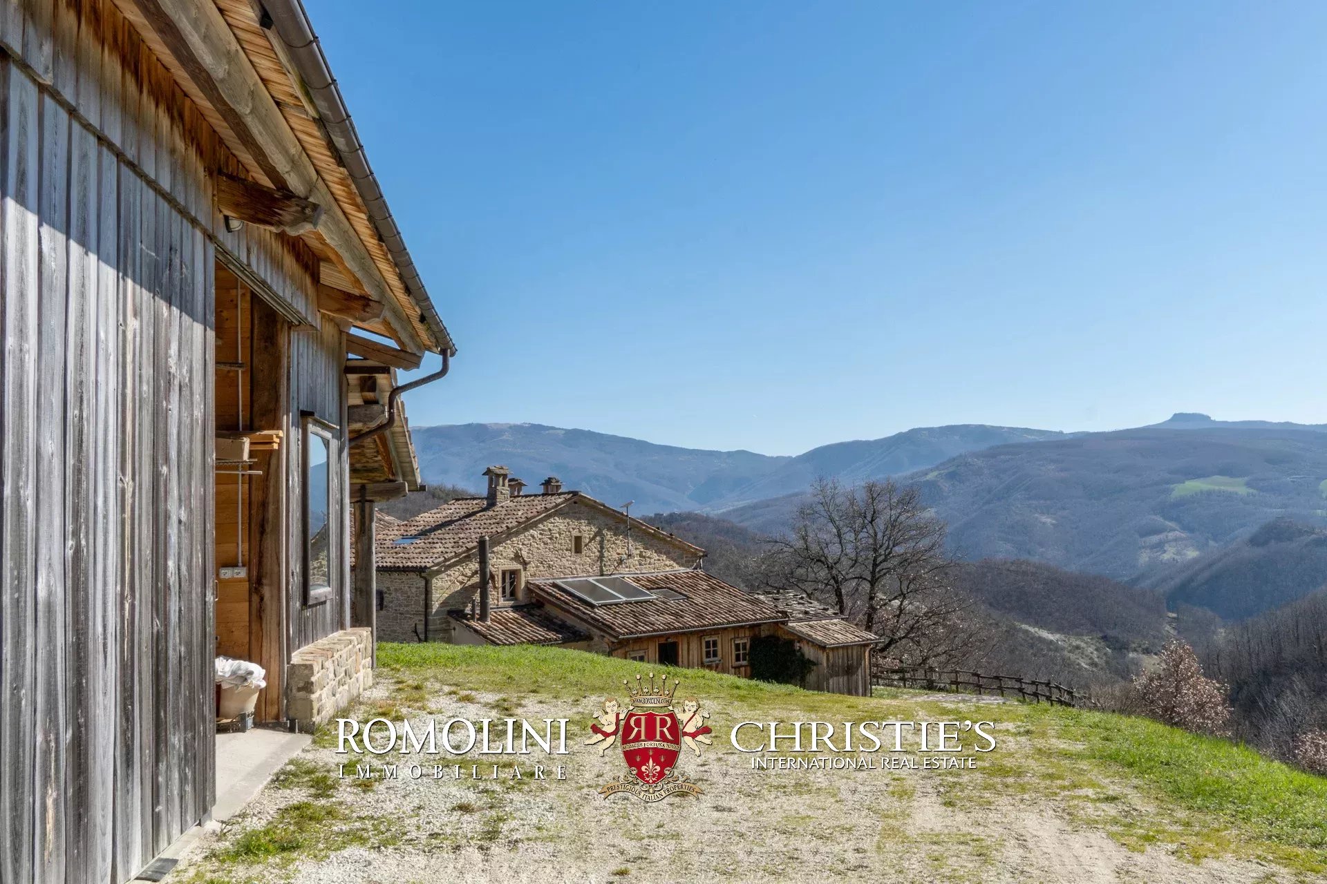 3 Bedroom Villa/Townhouse's Image 27