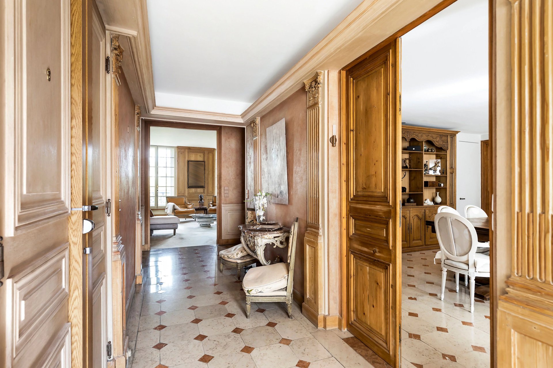 2 Bedroom Apartment/Flat's Image 3