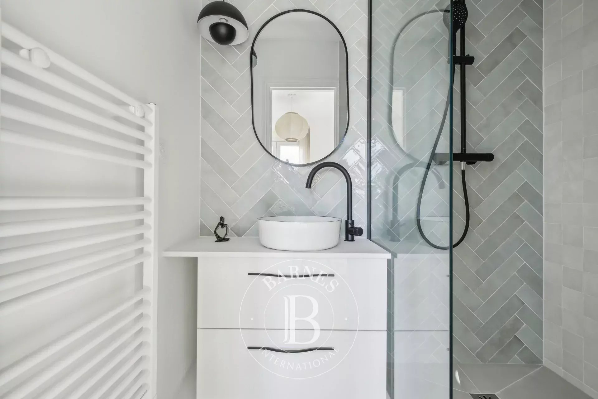 Daire Paris 10ème - picture 8