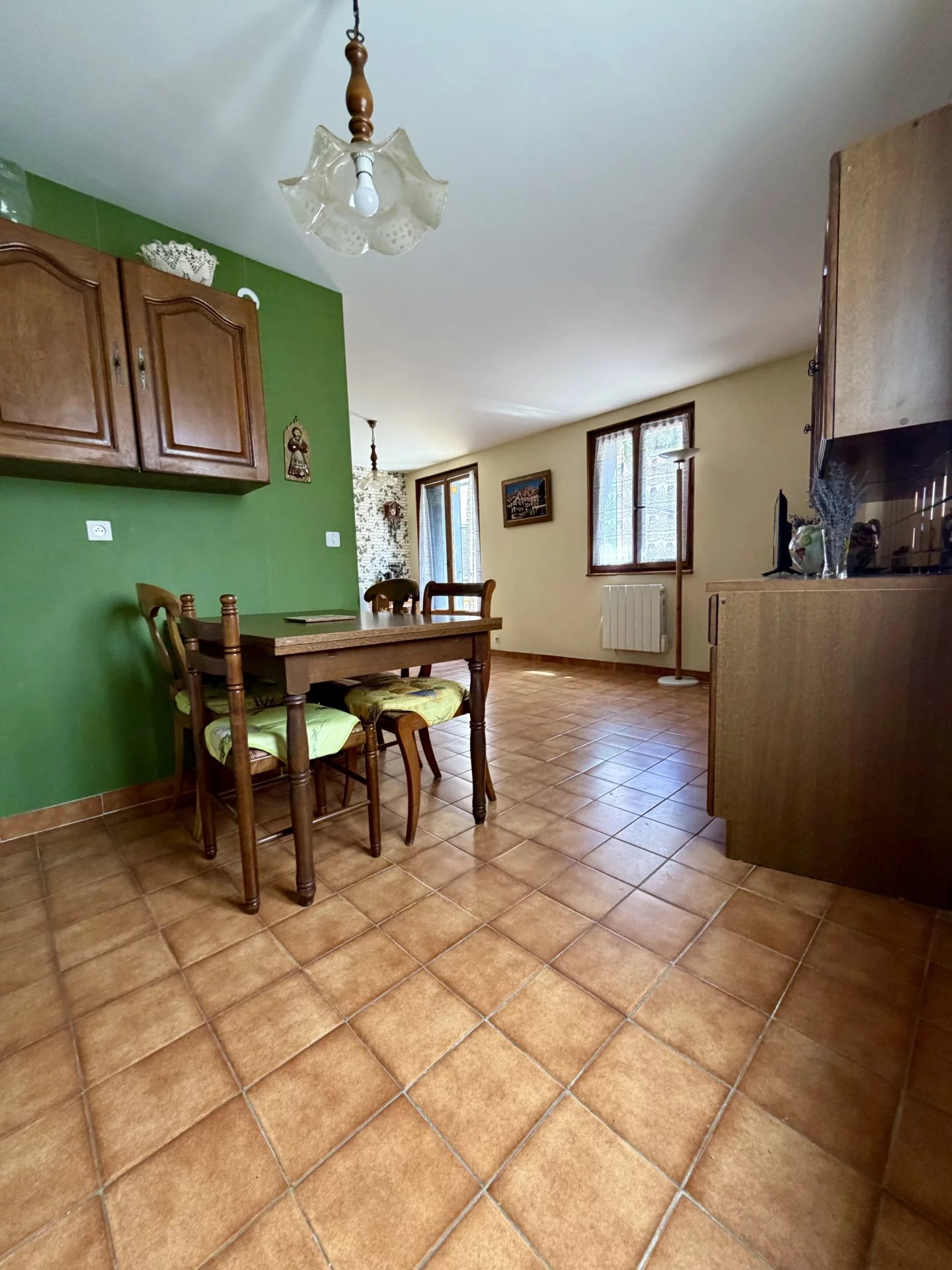 local professionnel 57m² en RDJ avec terrasse