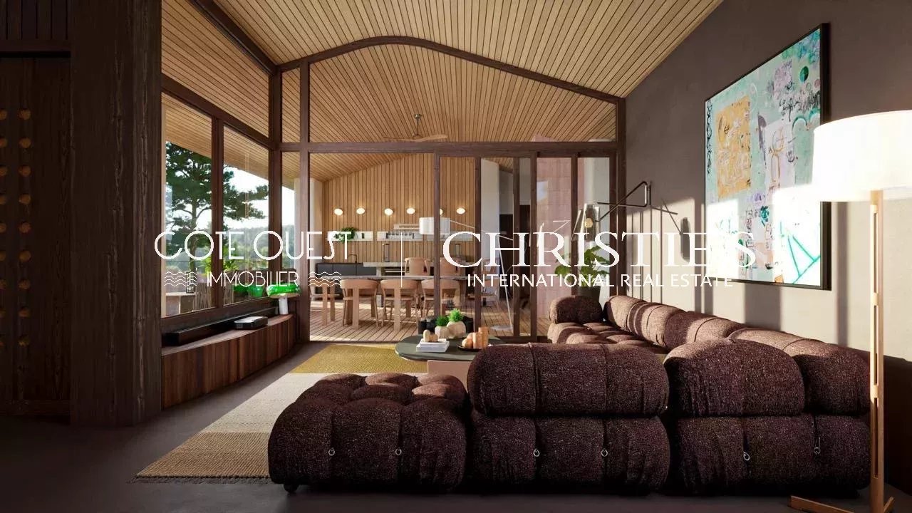 5 Bedroom Villa/Townhouse's Image 4
