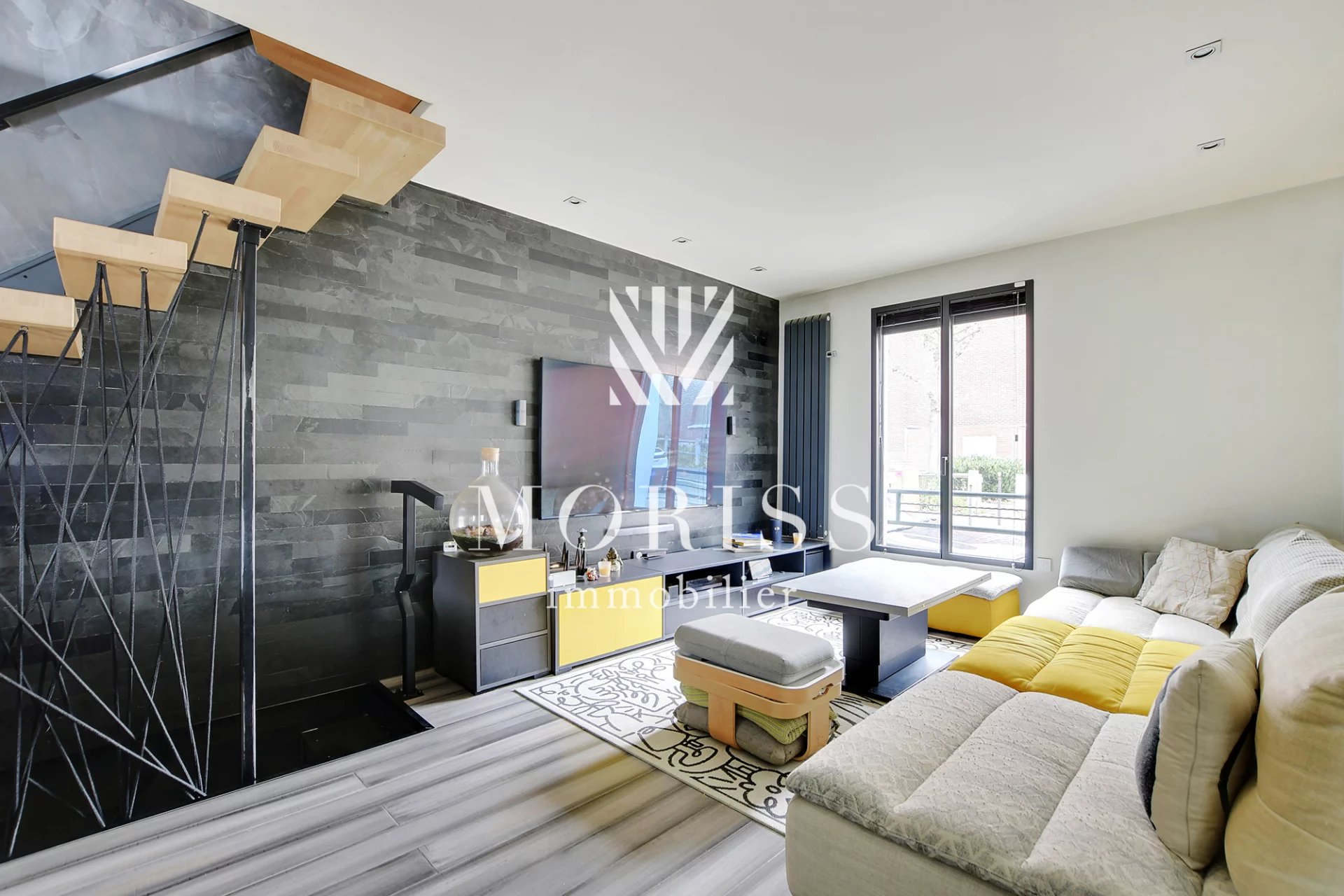 Ivry-sur-Seine - Maison de 6 pièces de 136m² - Image 1