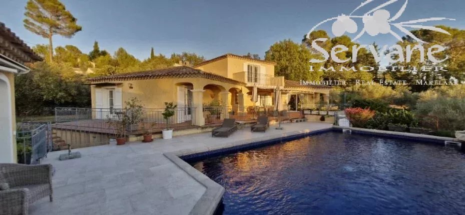 SUPERB 5 BEDROOMS VILLAS SAINT ANTOIN DU VAR