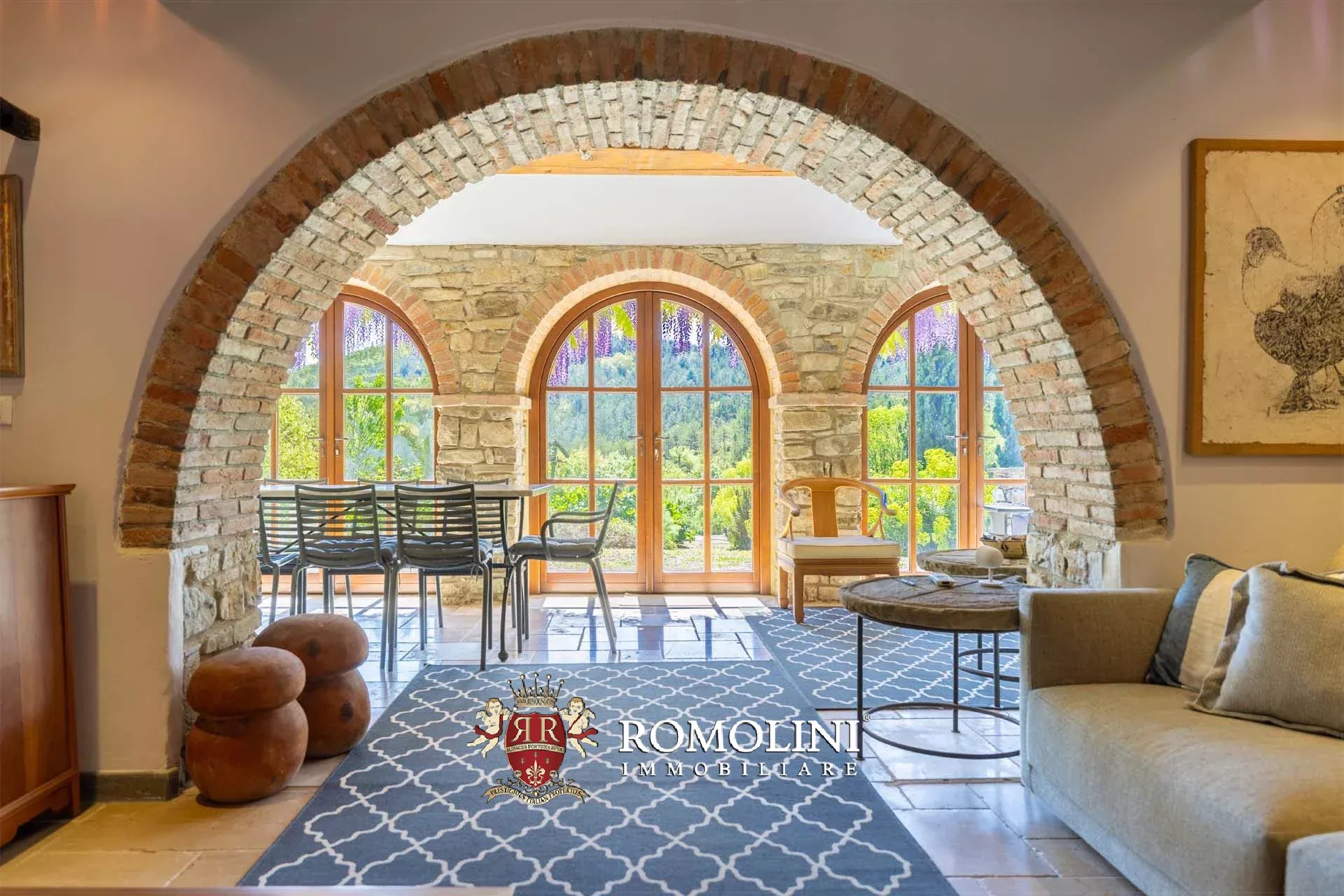 9 Bedroom Villa/Townhouse's Image 26