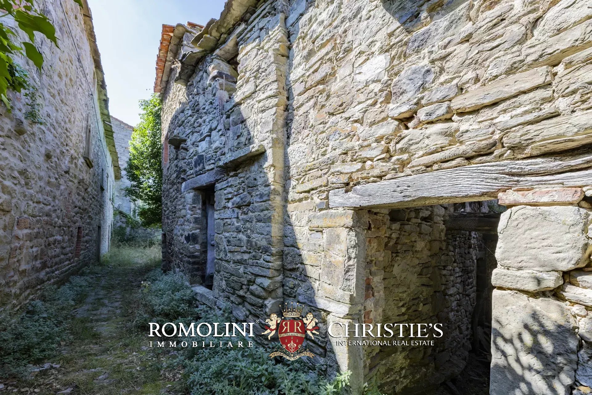 20 Bedroom Chateau's Image 44