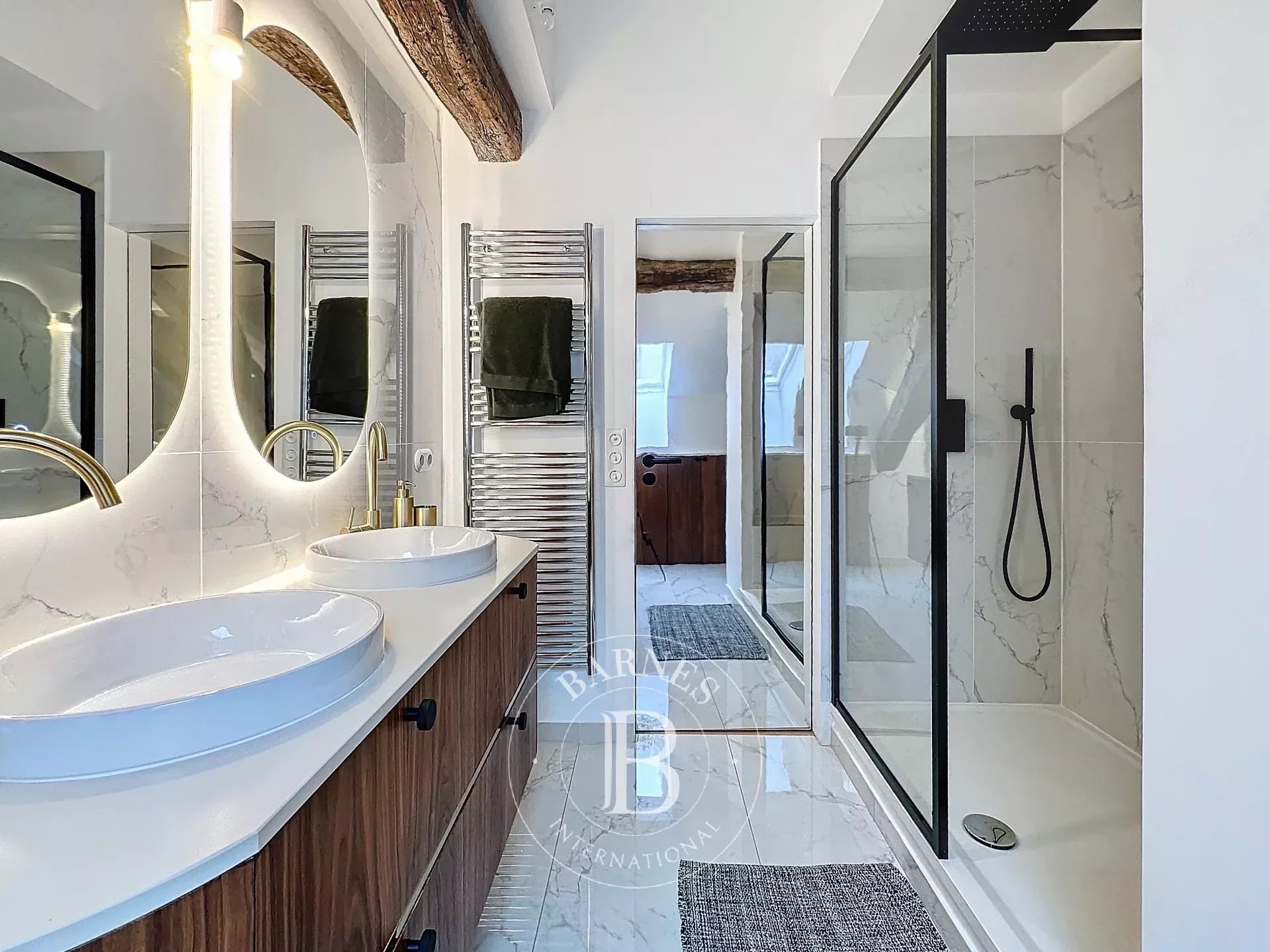 Daire Paris 4ème - picture 8