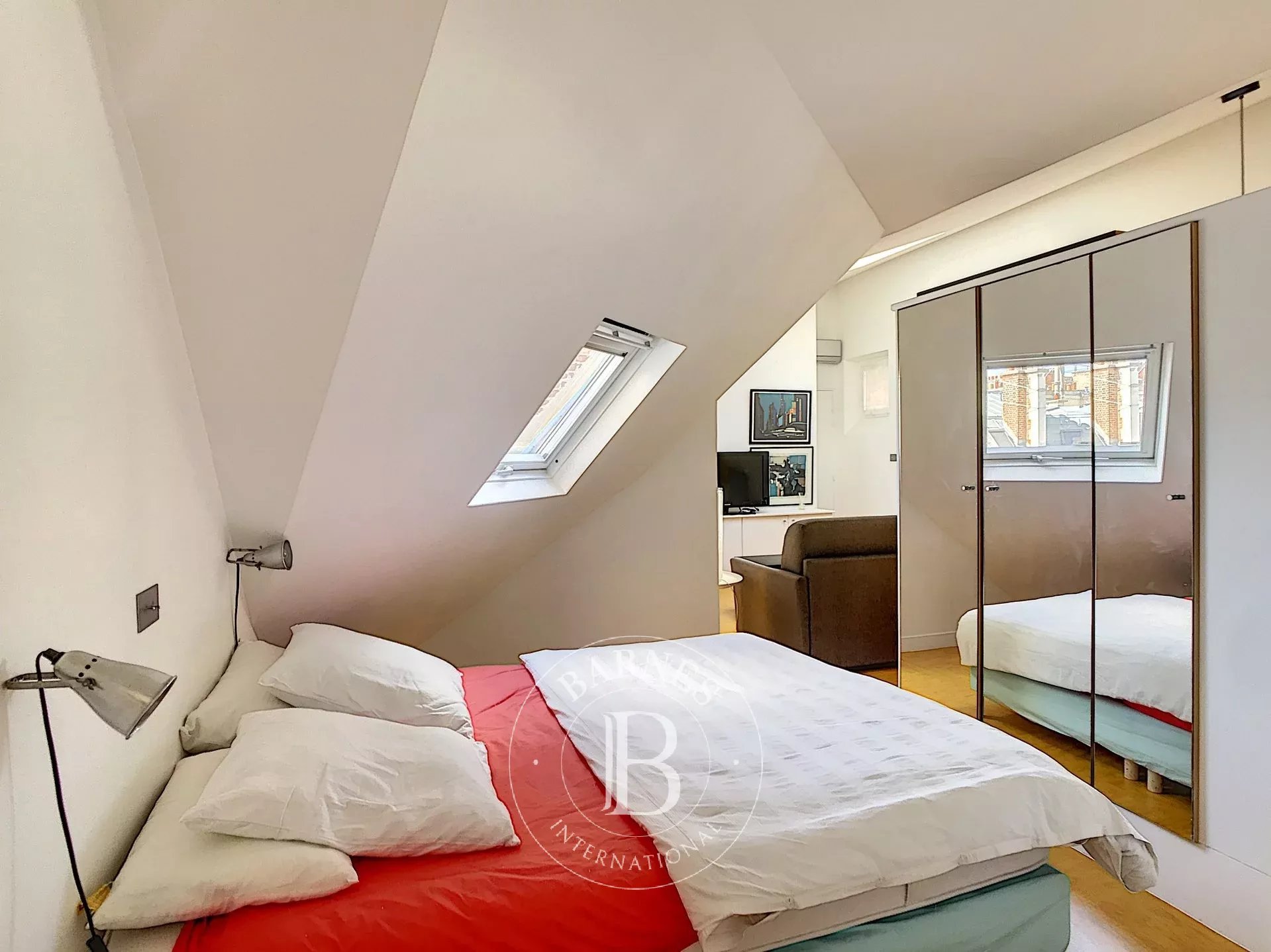 Daire Paris 8ème - picture 5