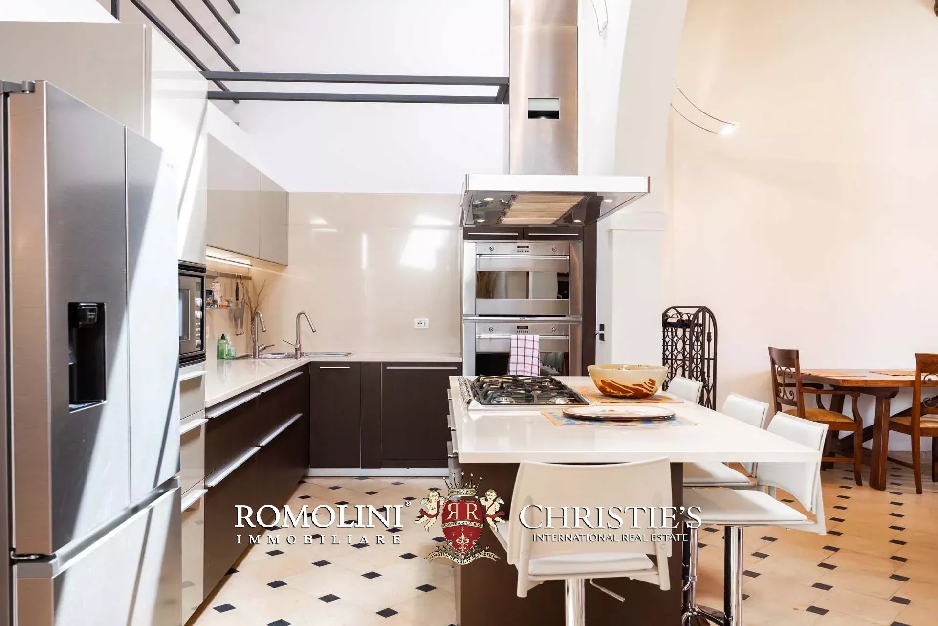37 Bedroom Villa/Townhouse's Image 59