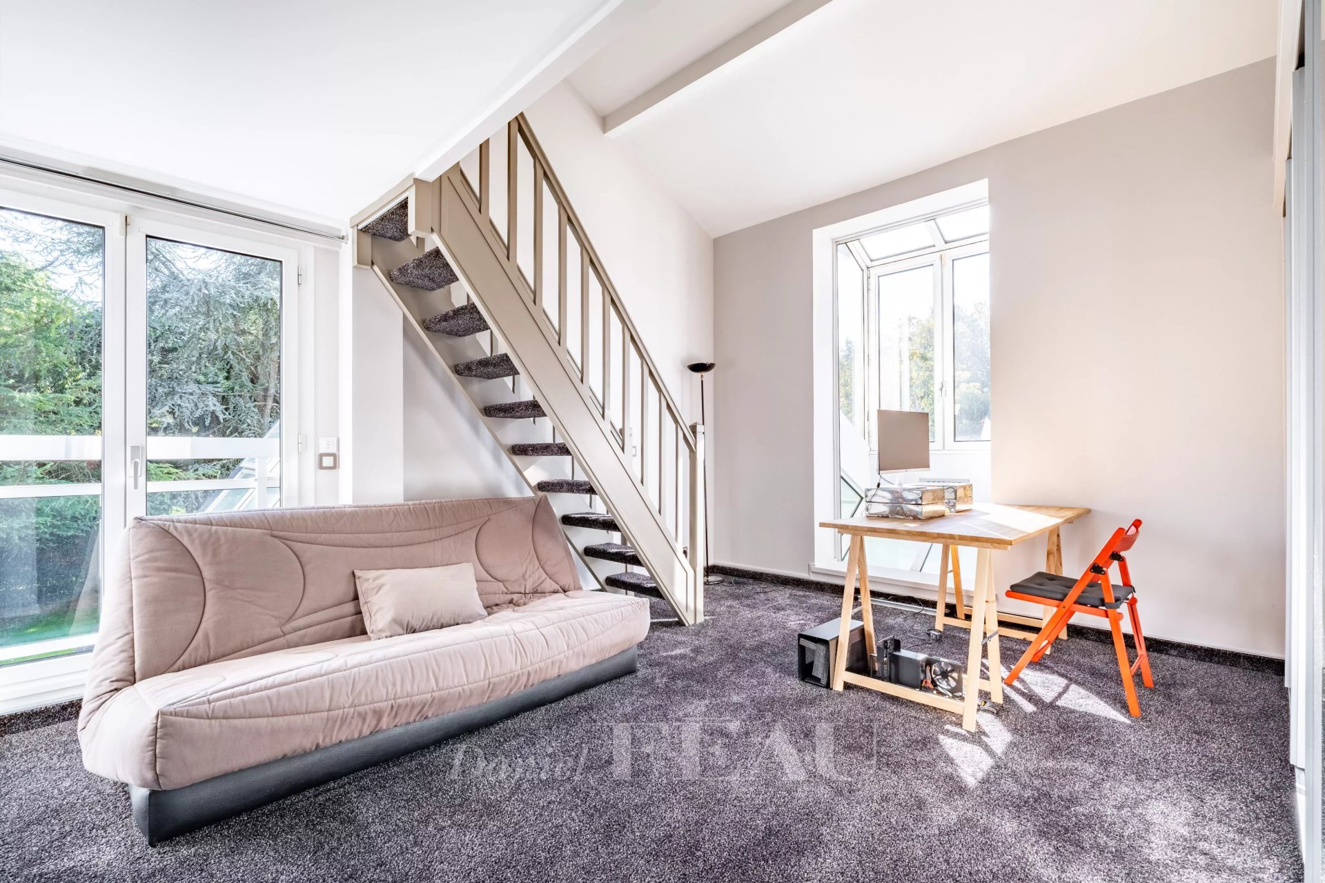 6 Bedroom Villa/Townhouse's Image 14