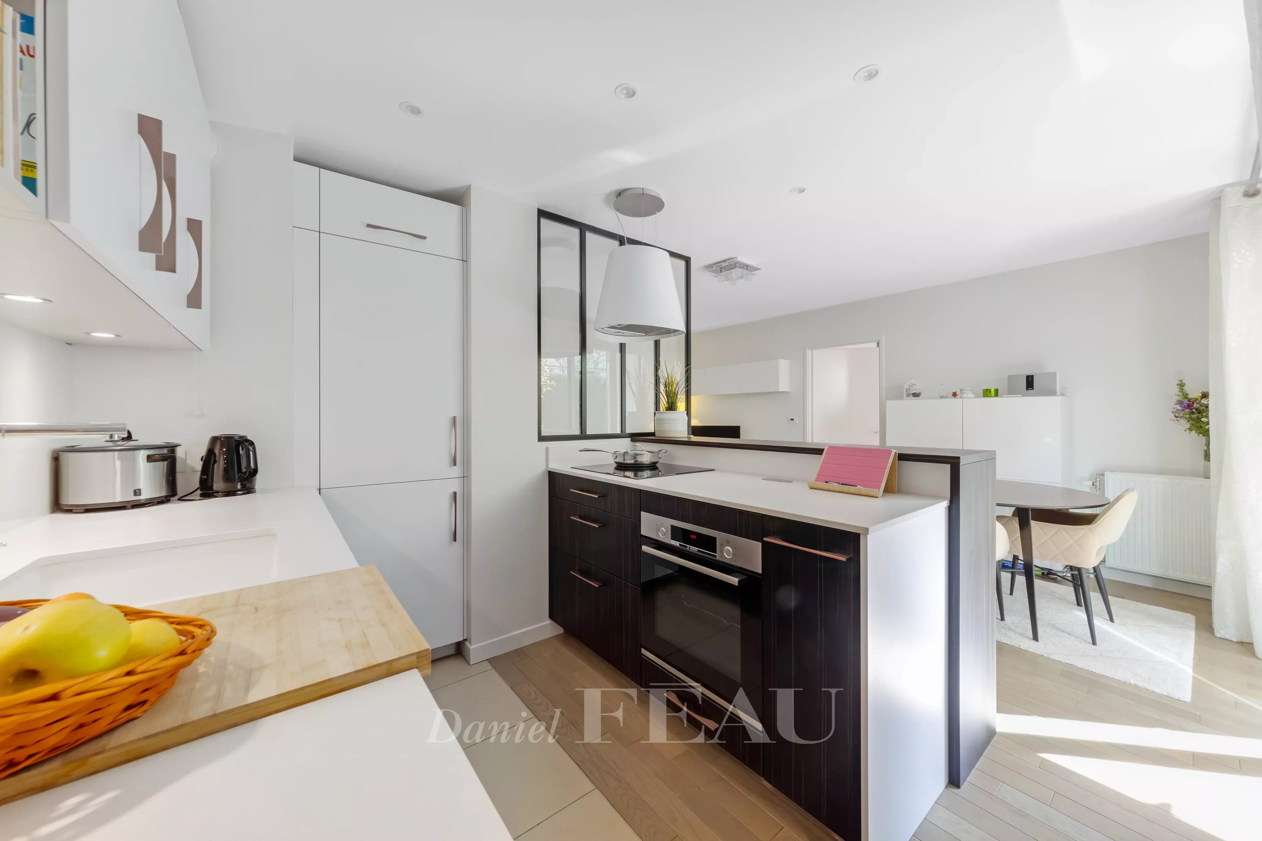 Sale Apartment Saint-Cloud