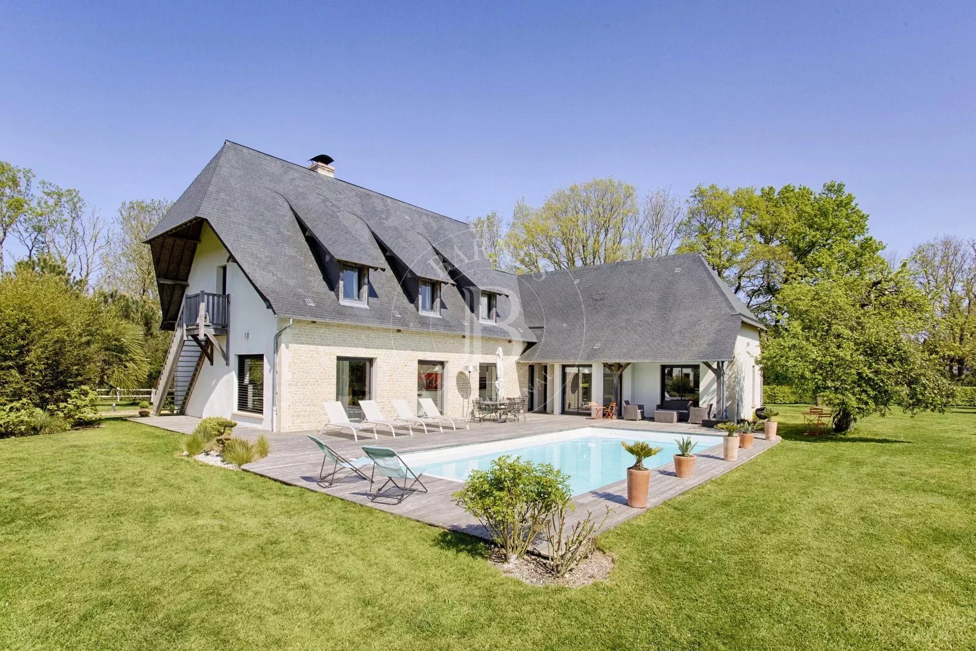 Maison Saint-Pierre-Azif  -  ref 84231685 (picture 2)