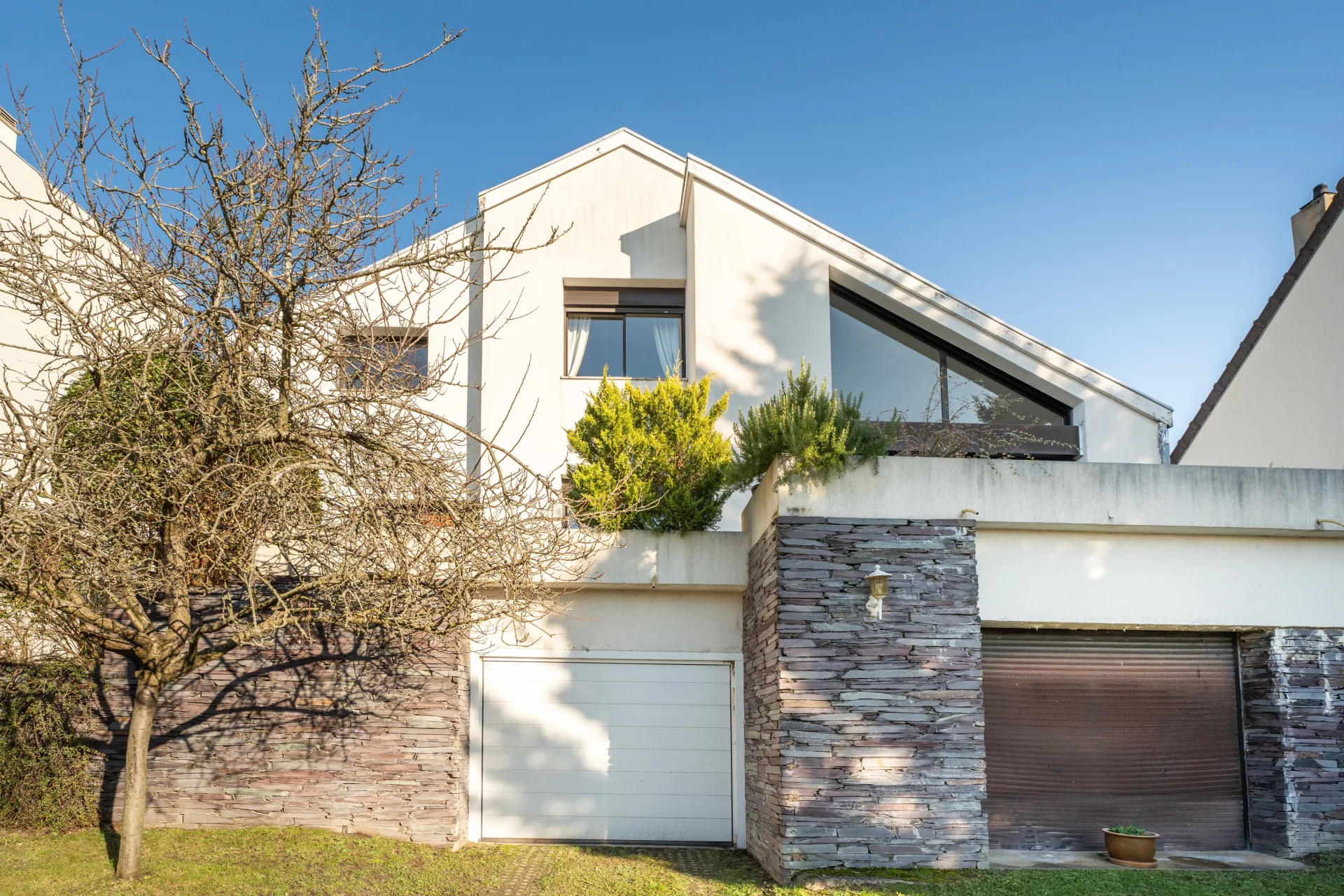 Rueil-Malmaison - NEAR DOWNTOWN