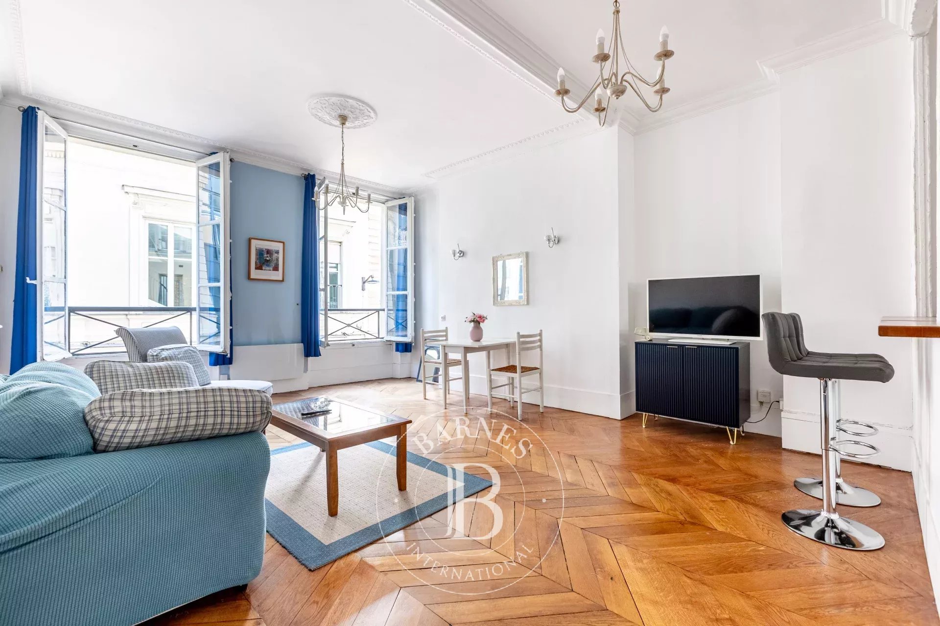 Apartment Paris 75008  -  ref 86344762 (picture 1)