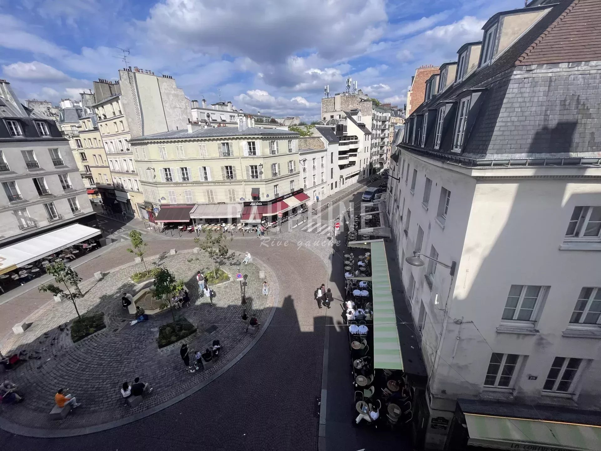 Agence immobilière de 