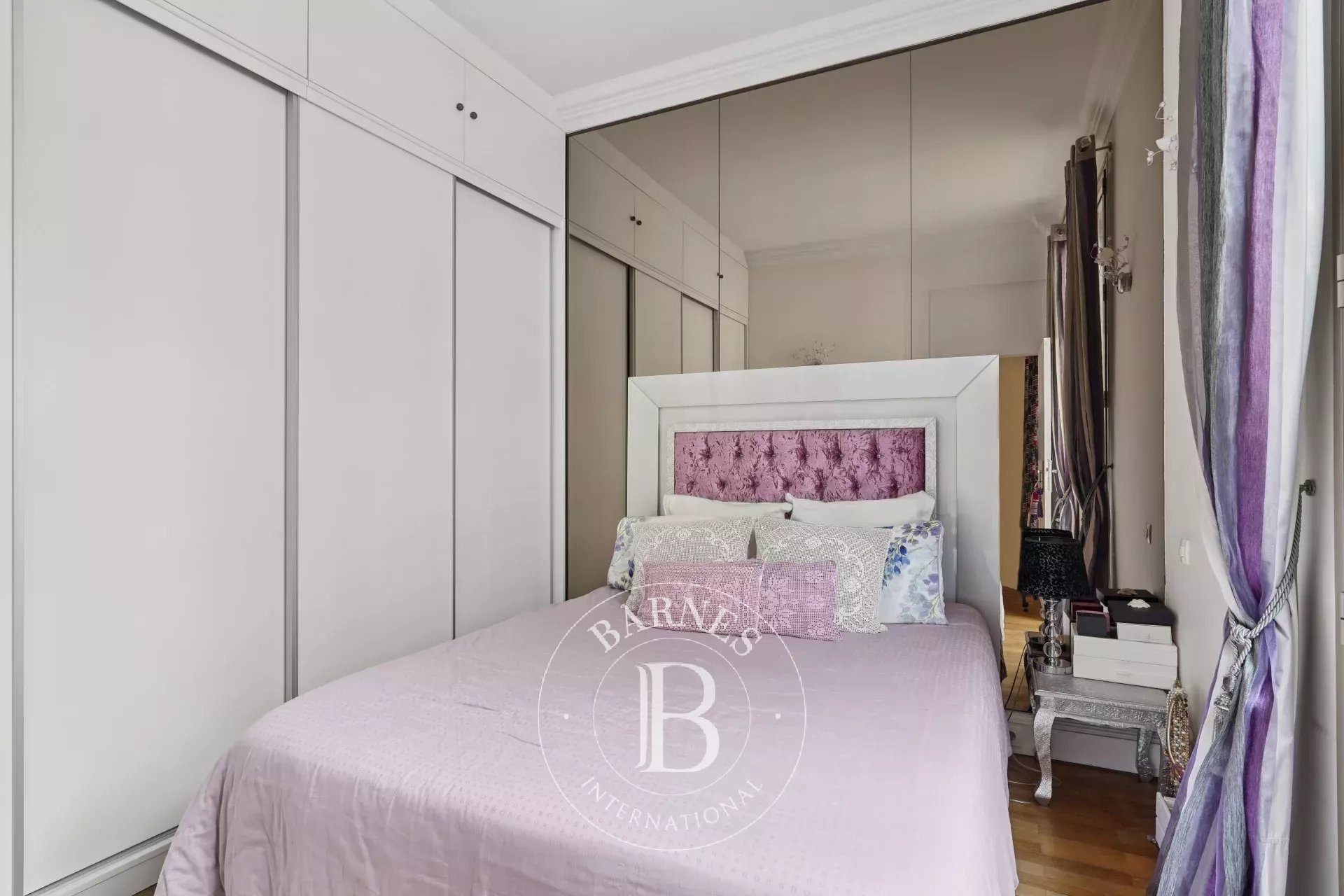 Paris  - Apartment 2 Bedrooms - picture 5