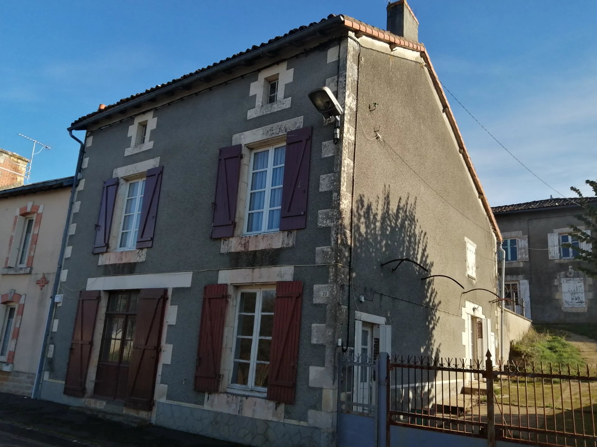 Maison de village à rénover