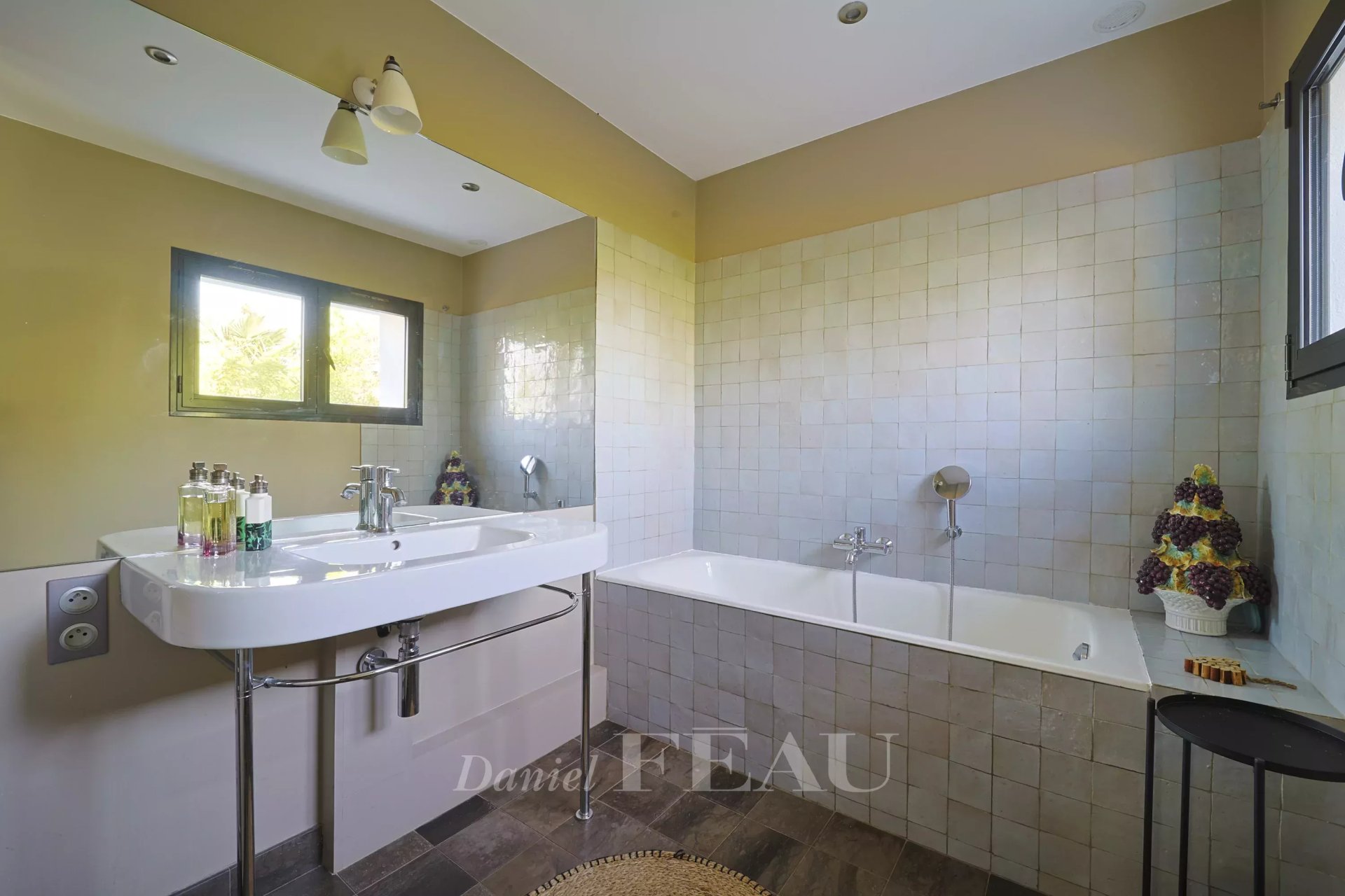 4 Bedroom Villa/Townhouse's Image 6