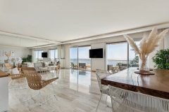 Luxury 4-Bedroom Family Apartment in Cannes overlooking the Sea — photo 1 of 7