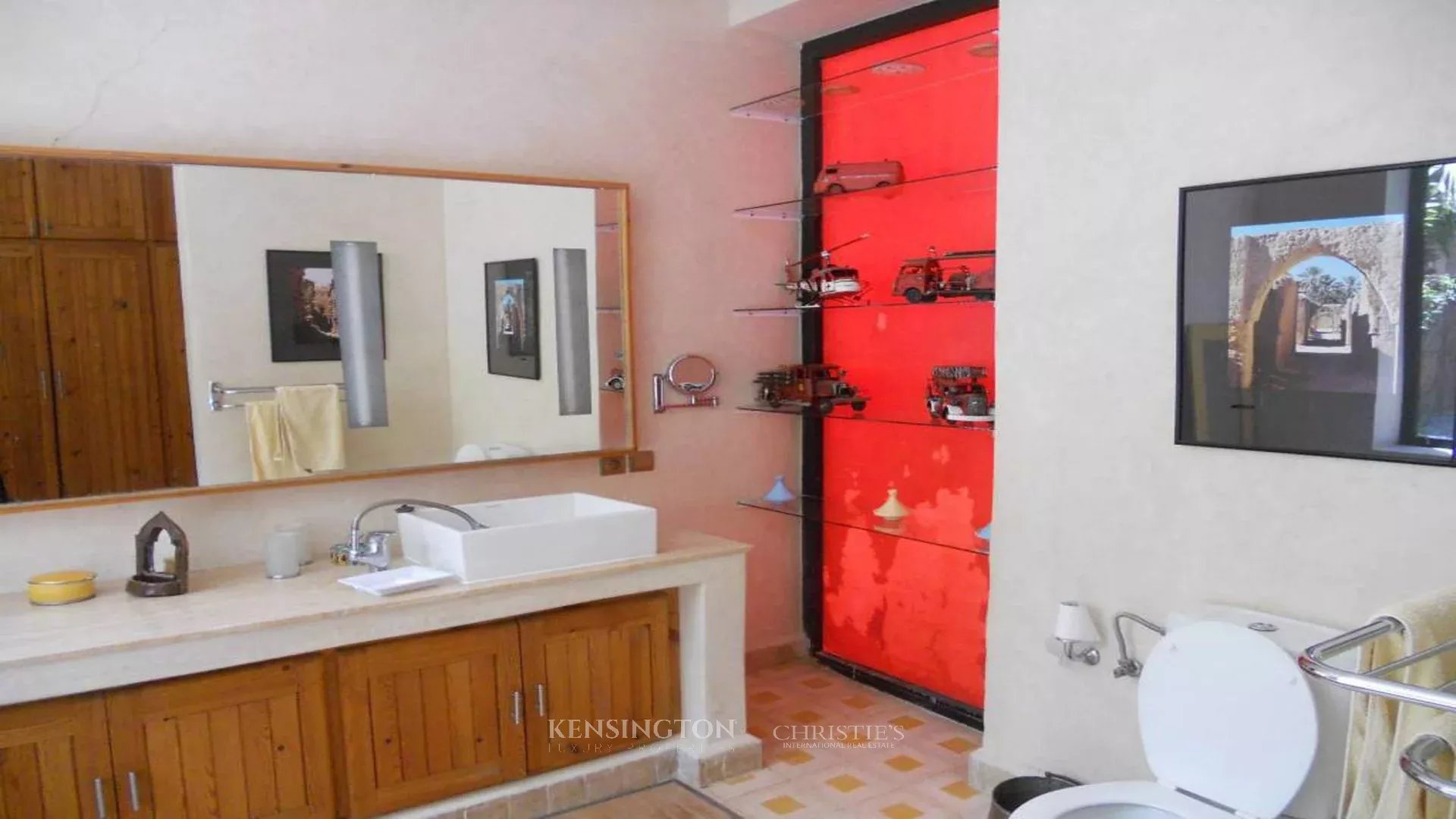 4 Bedroom Villa/Townhouse's Image 10