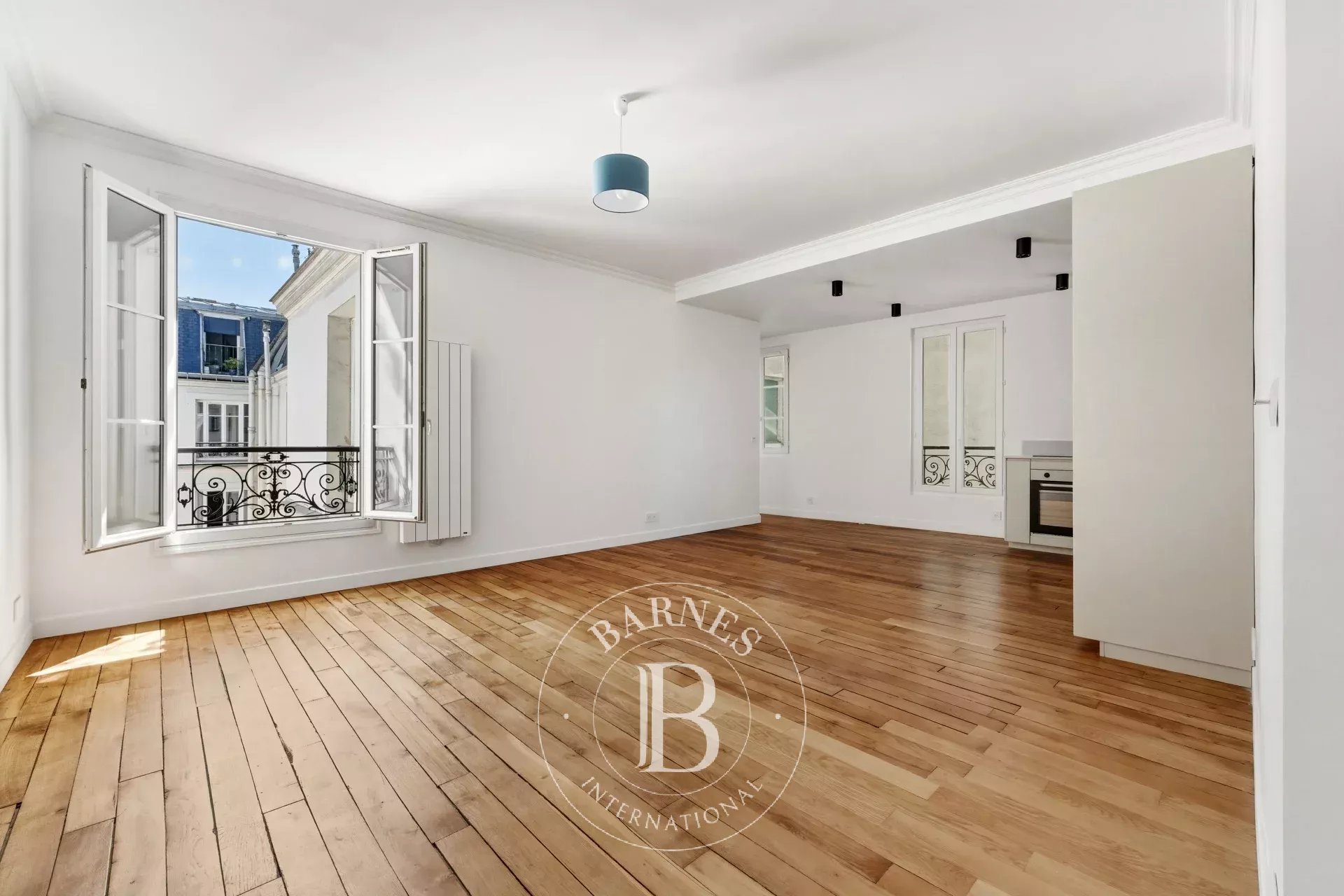 Apartment Paris 75004  -  ref 87042280 (picture 3)