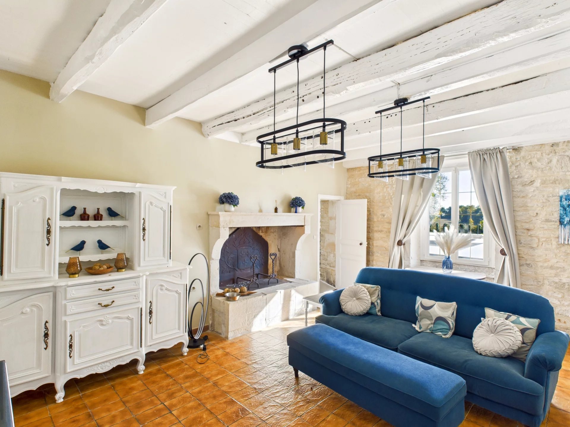 House in Villefagnan - Image 5