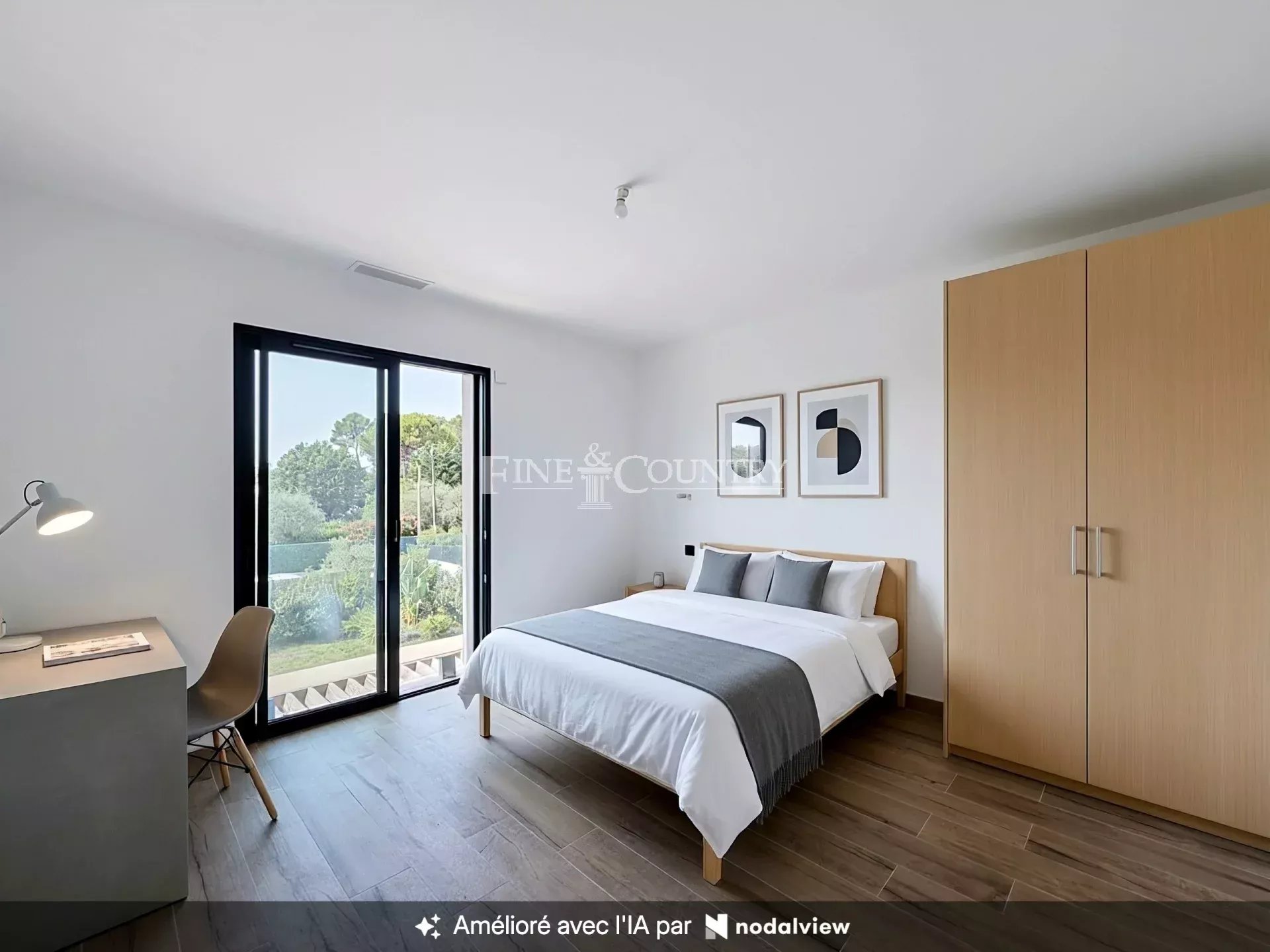 Photo of Villa for sale in Mougins in quiet area near school