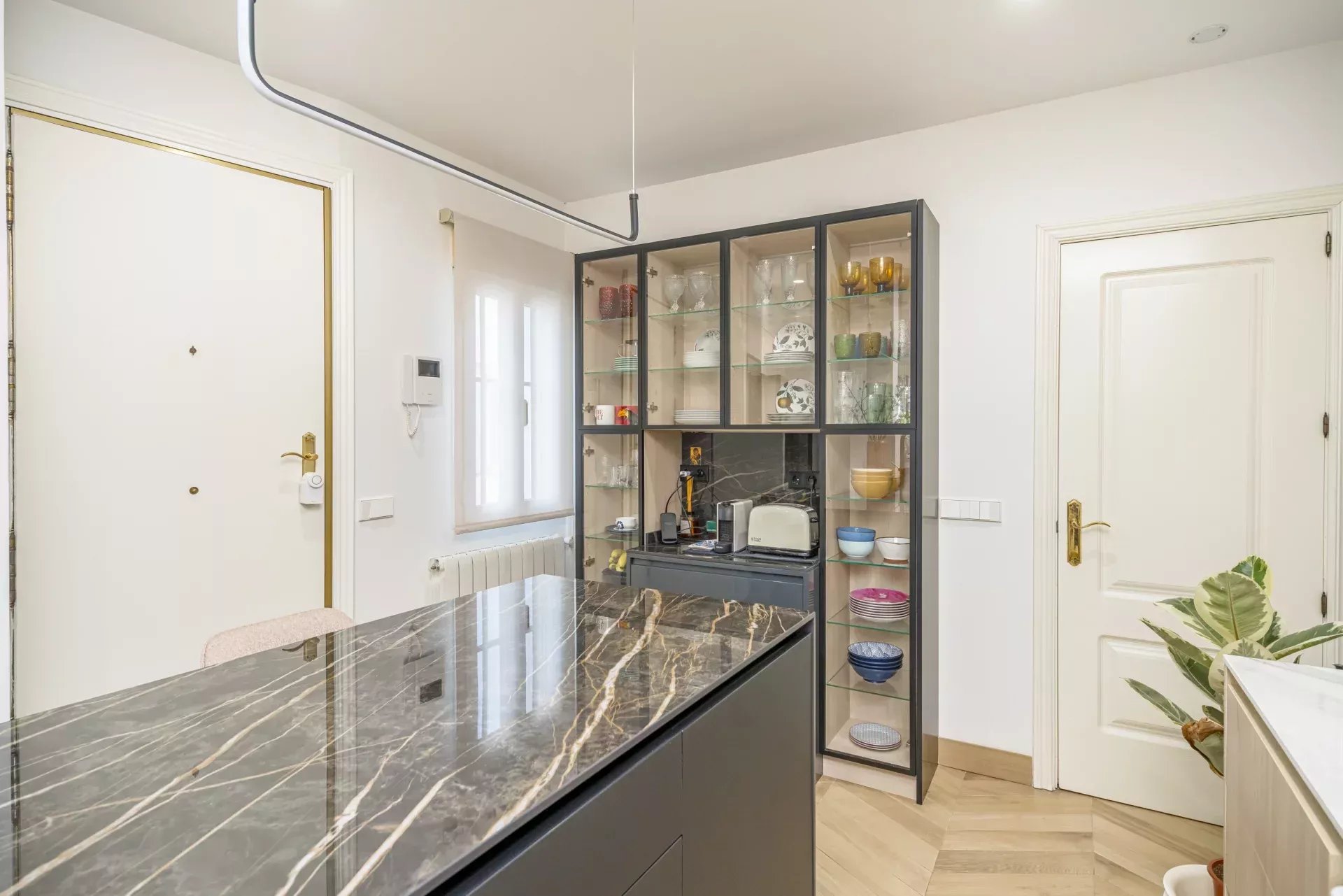 Penthouse exclusif avec vue sur le Paseo del Prado et le Jardín Botánico - picture 13
