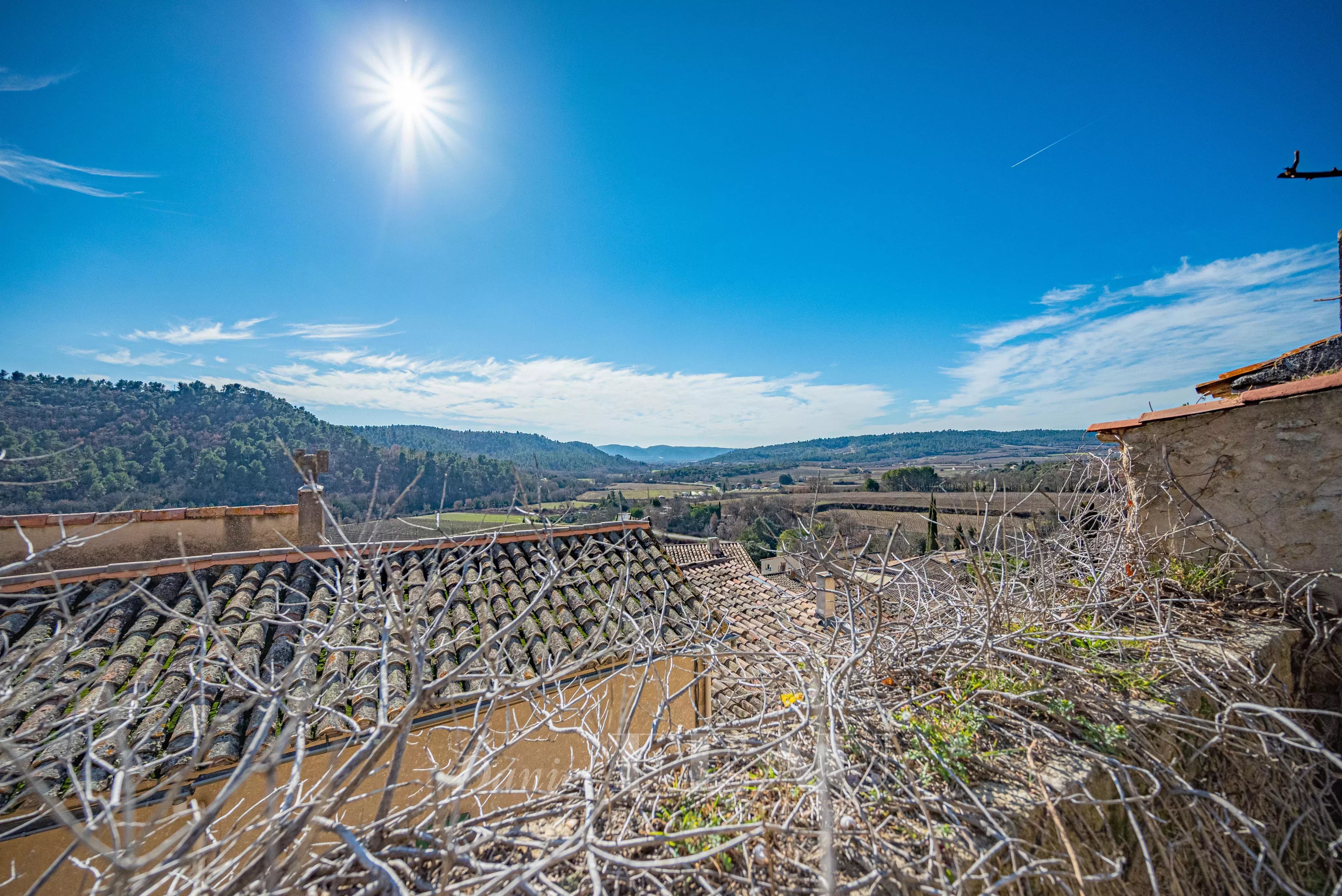 Sale Village house Ansouis