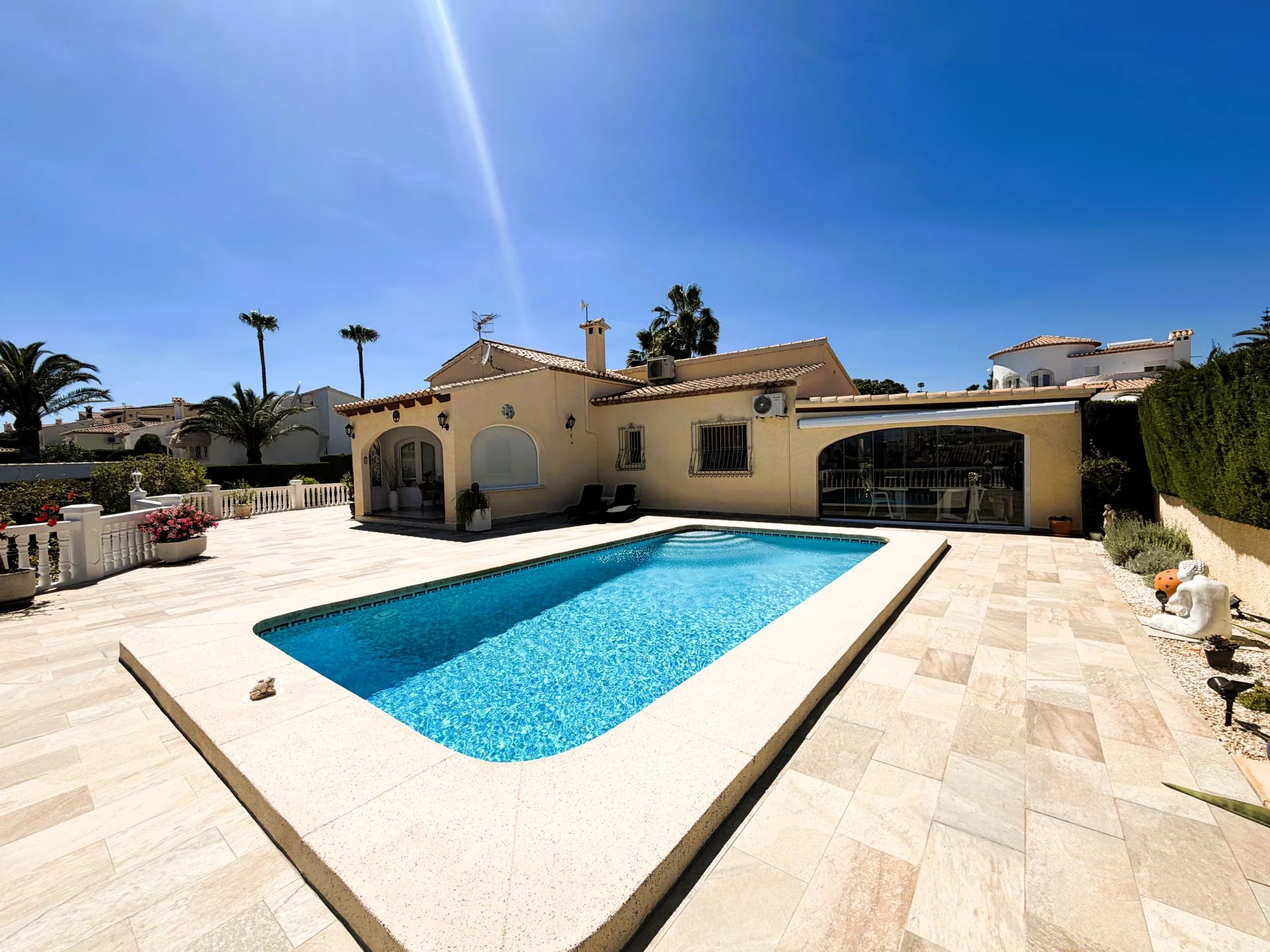 Villa de plain-pied en emplacement privilégié à Calpe, en vente exclusive