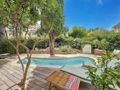Renovated 1940s Luxury Villa in Cannes with Private Pool & Garden — photo 4 of 7