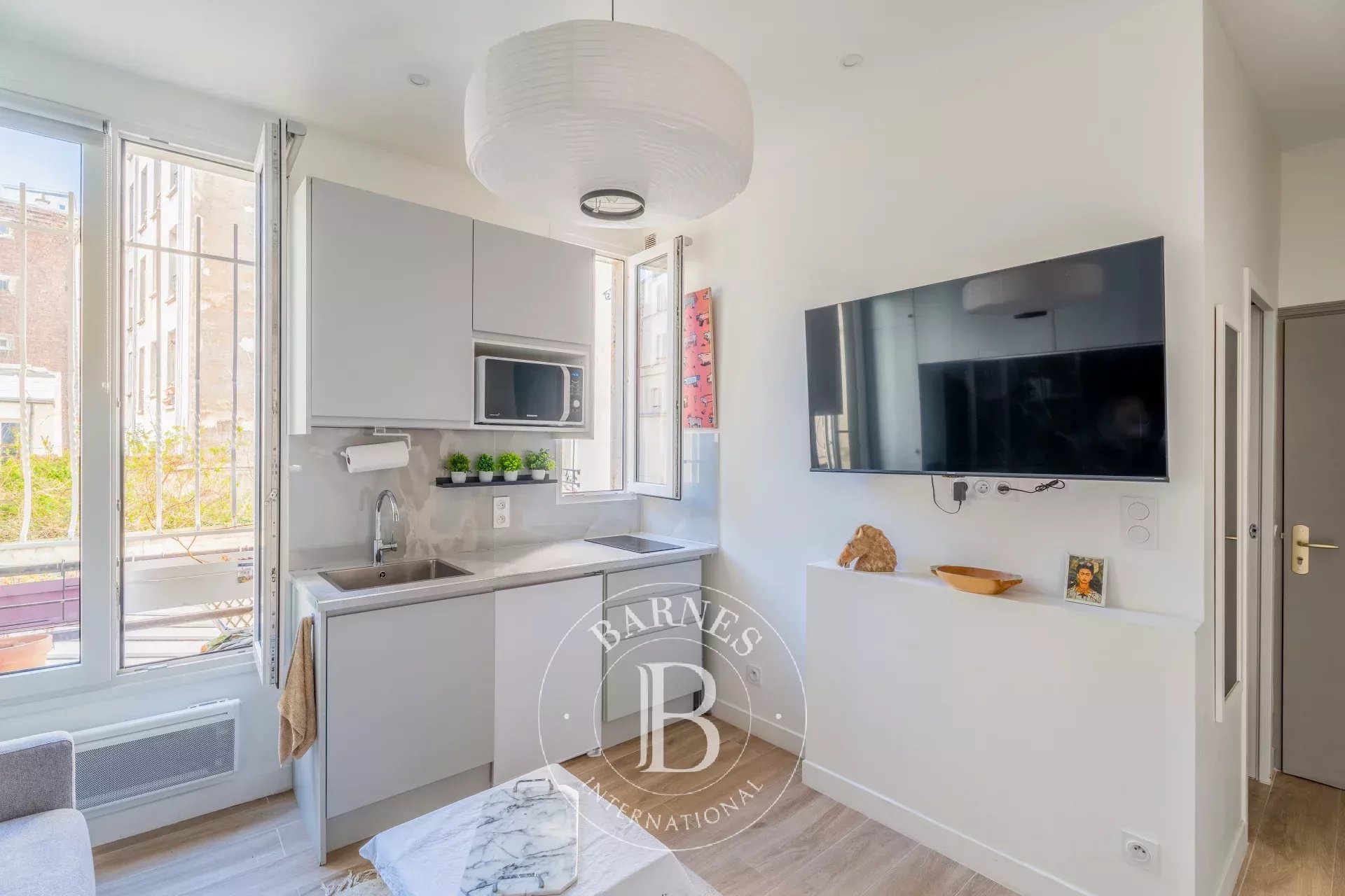 Daire Paris 18ème - picture 4