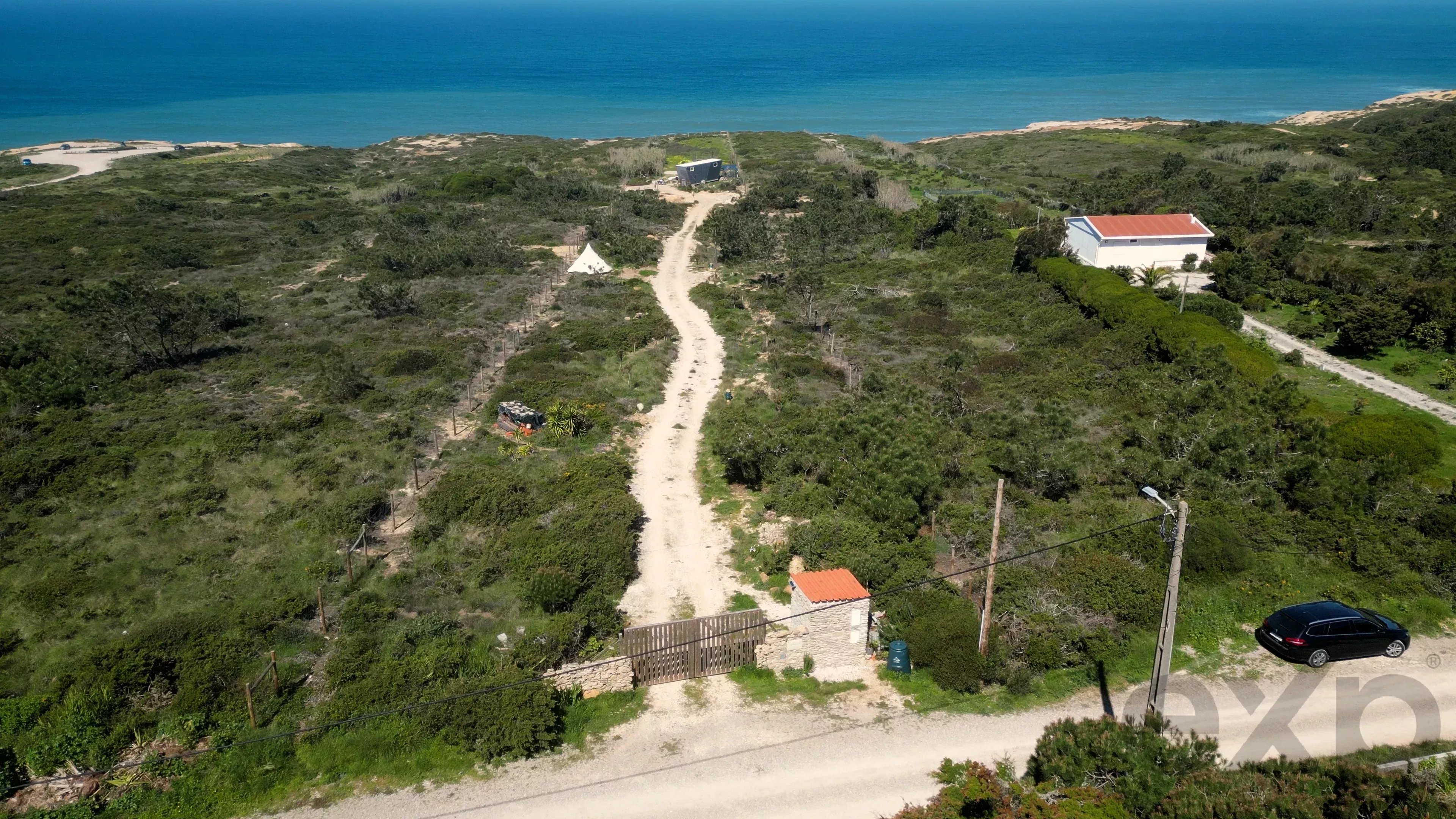 Rustic seafront plot 86729162 image 3