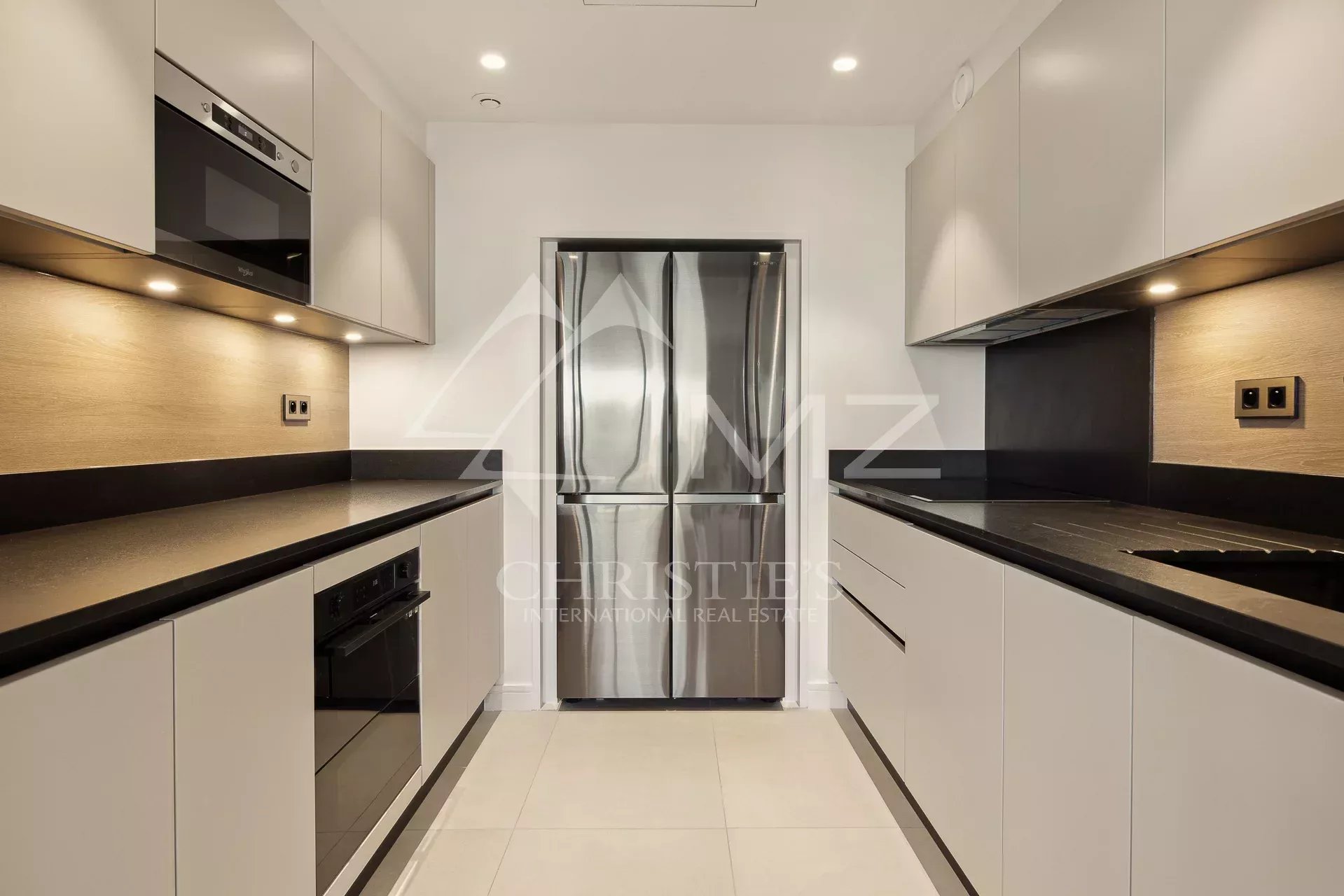 3 Bedroom Apartment/Flat's Image 6
