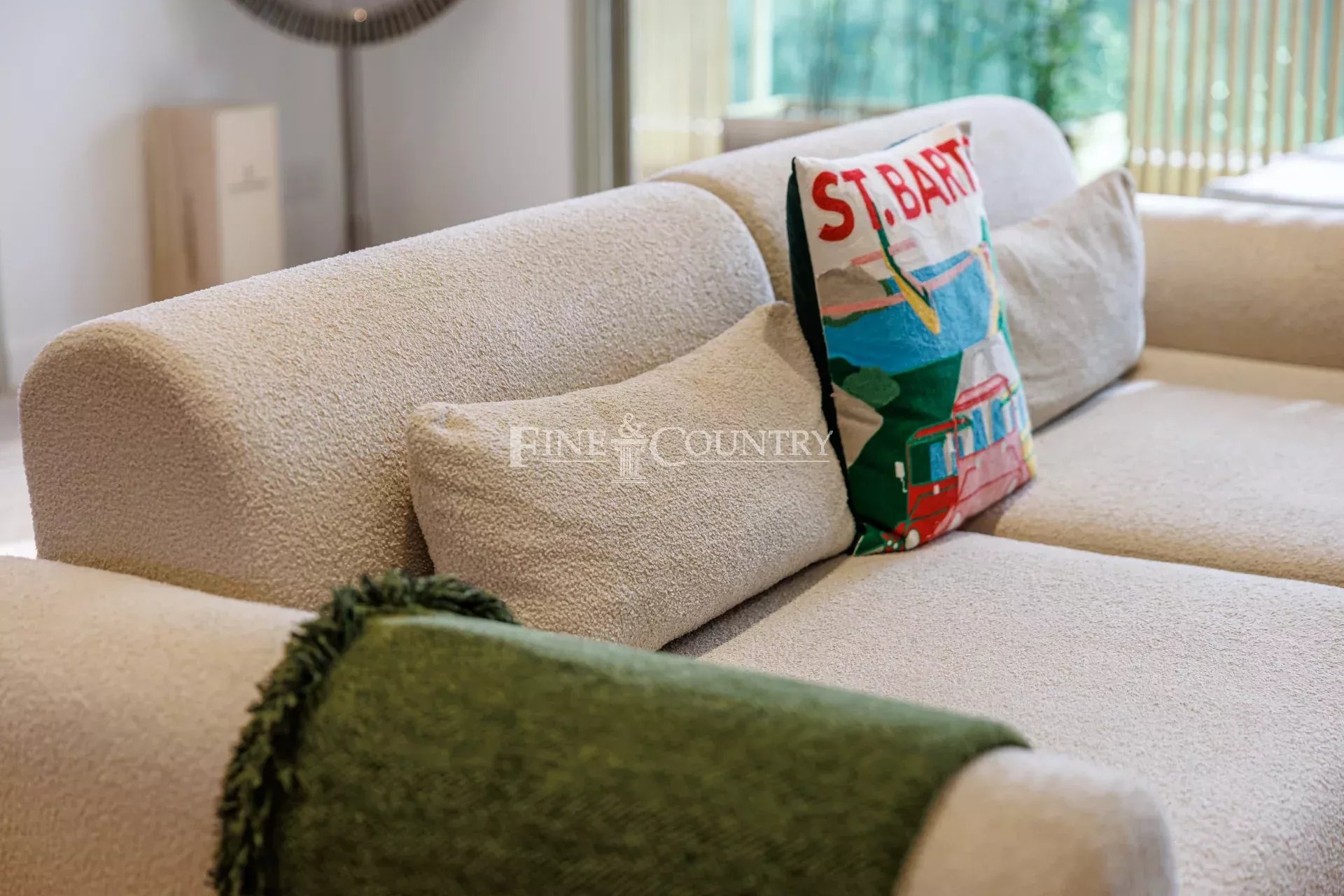 Photo of For Sale – 2-Bedroom Apartment – Cannes Montrose