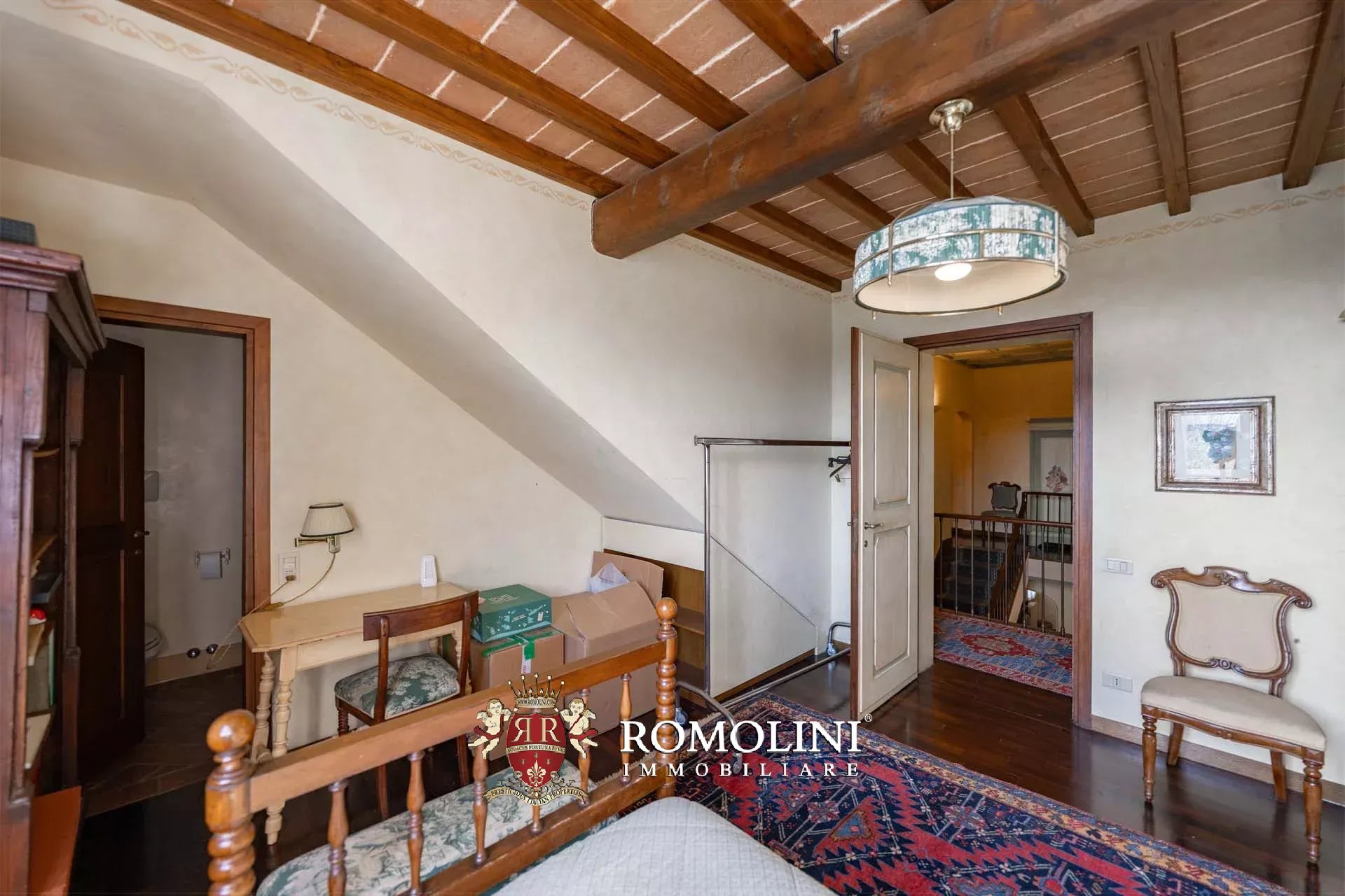 10 Bedroom Villa/Townhouse's Image 84
