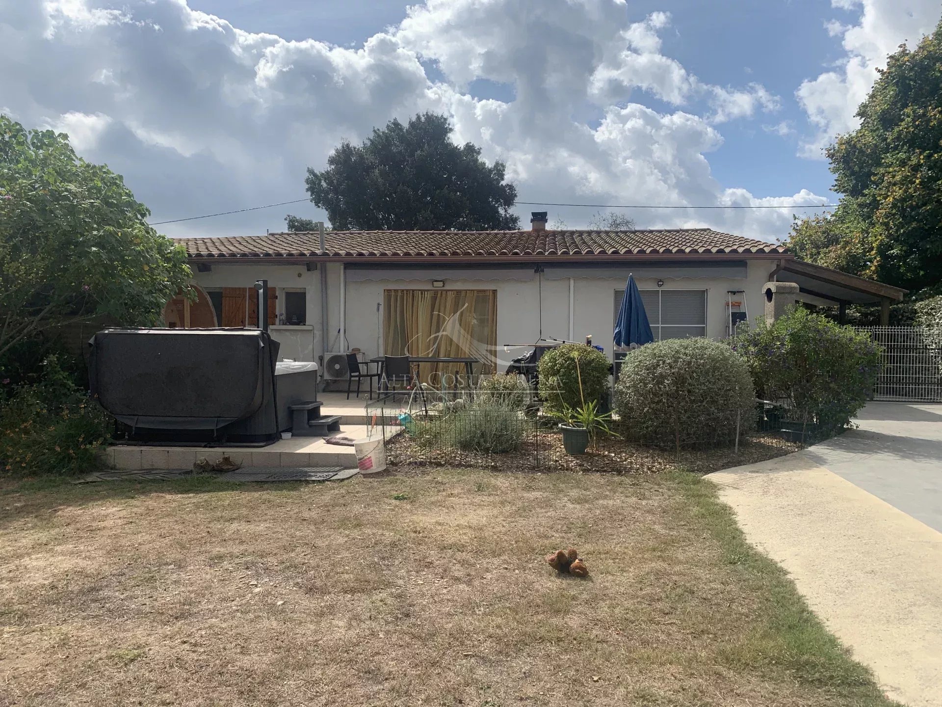 Agence immobilière de 