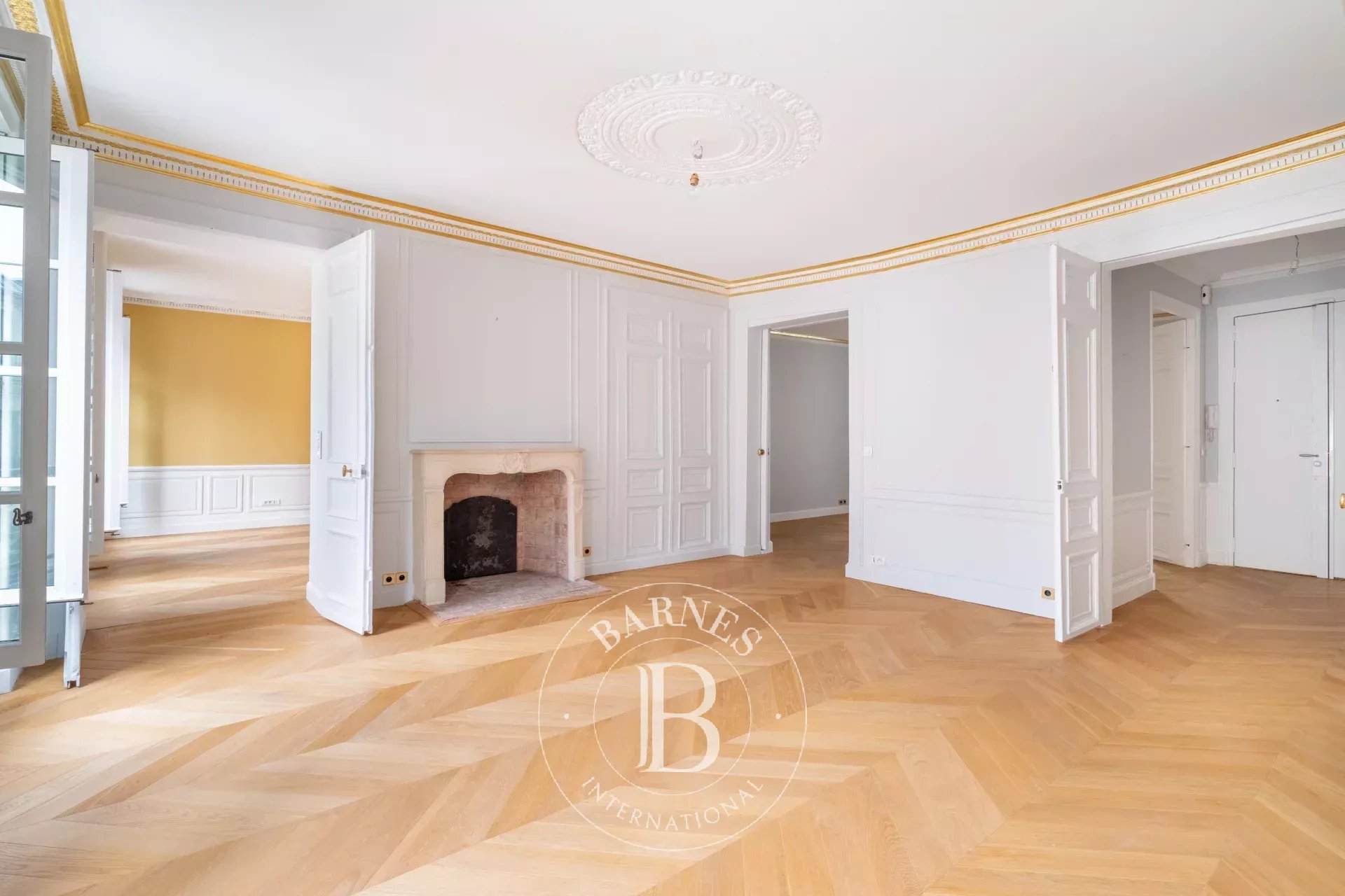 Daire Paris 2ème - picture 4