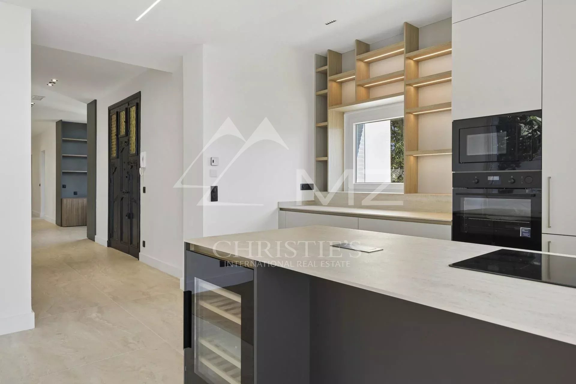 4 Bedroom Apartment/Flat's Image 10