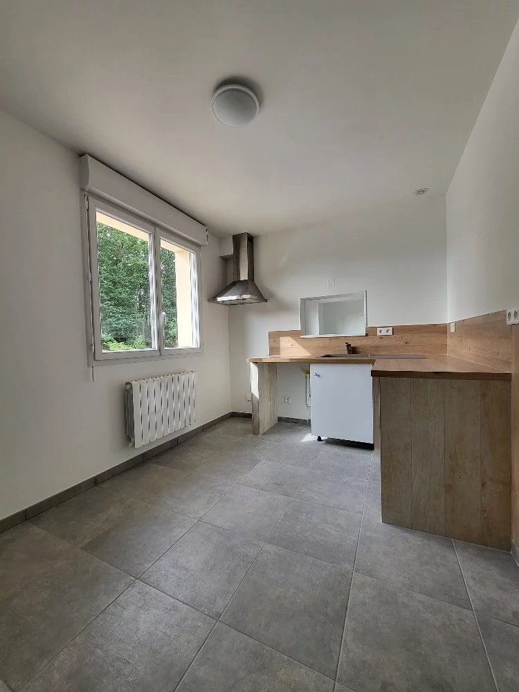 SAINT RÉMY SUR AVRE -  APPARTEMENT T4 de 106m²