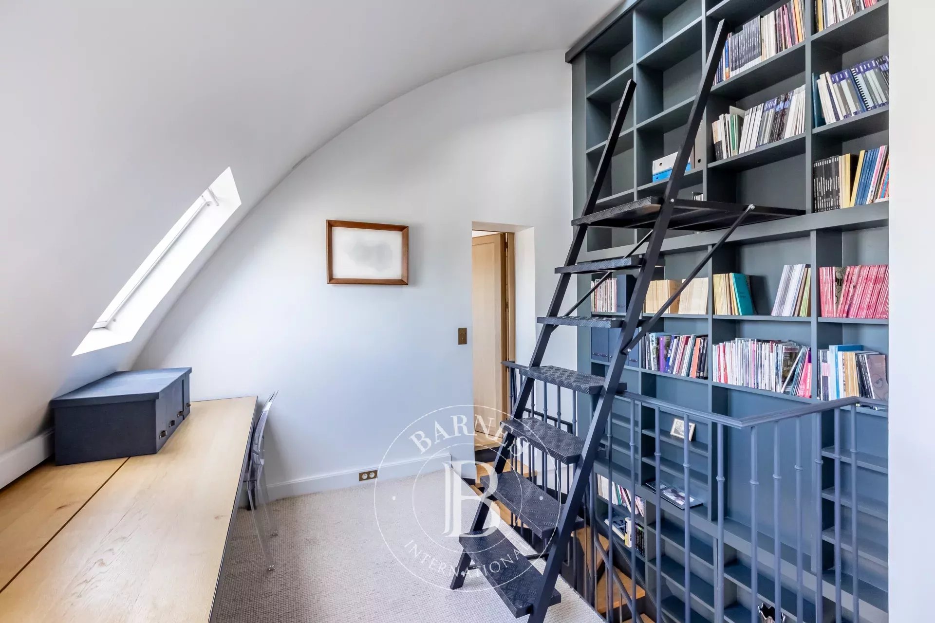 Daire Paris 1er - picture 14