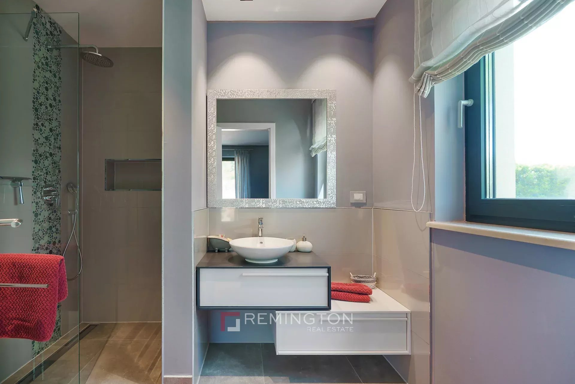3 Bedroom Villa/Townhouse's Image 11