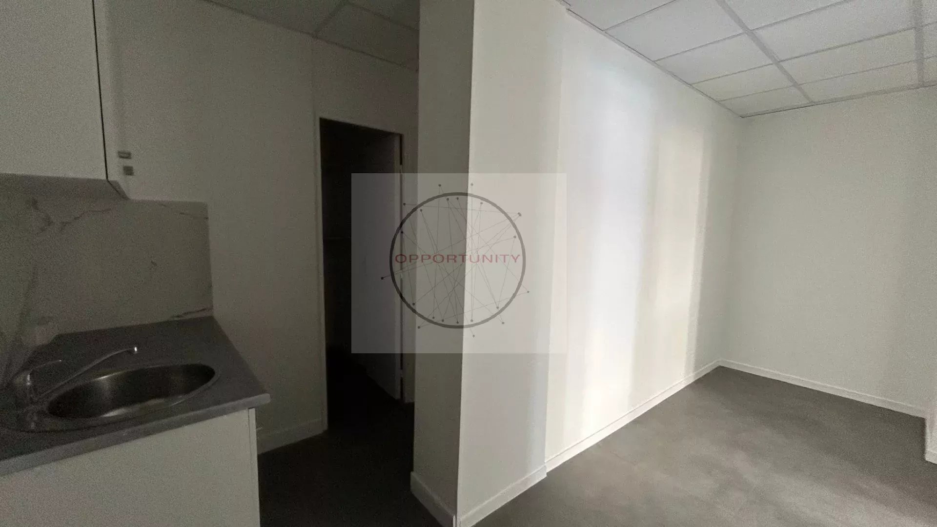 autre 400 m² Montereau-Fault-Yonne — photo 6