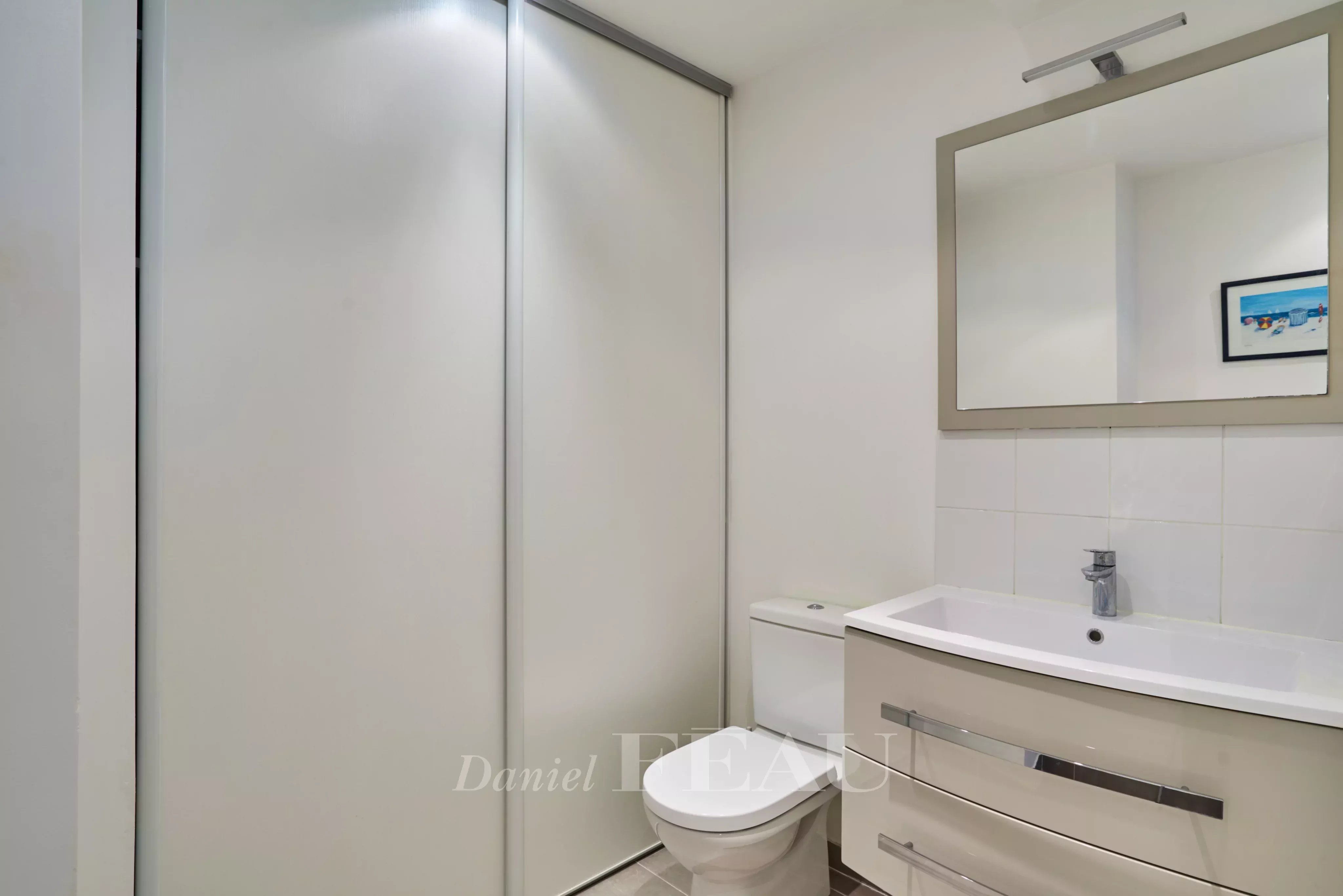 Sale Apartment Paris 17th