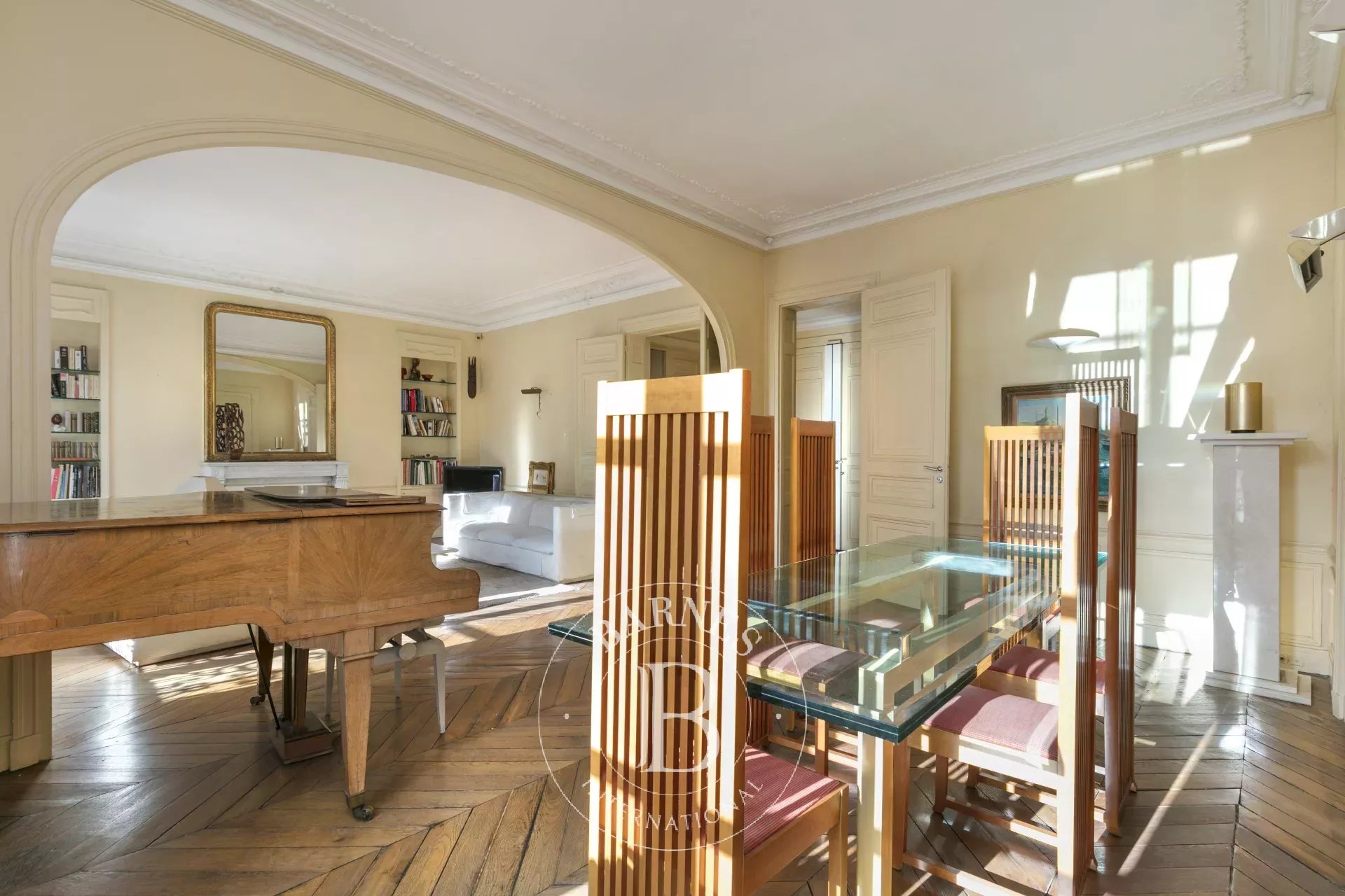 Daire Paris 8ème - picture 6