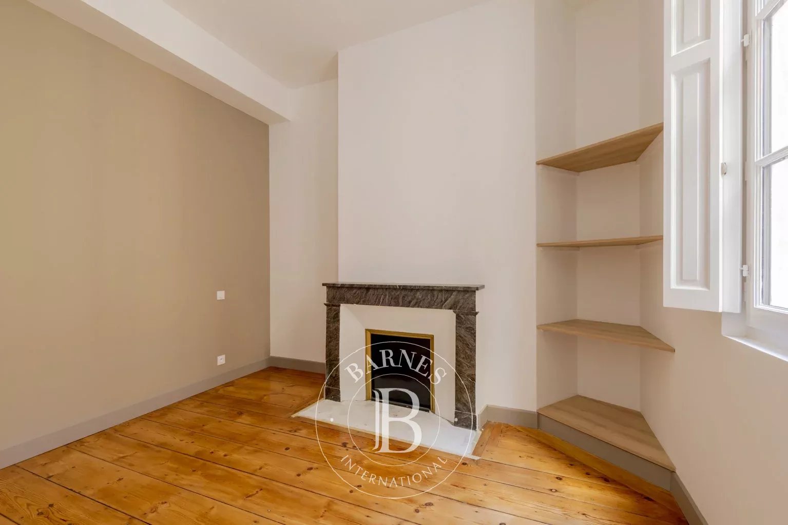 Daire Bordeaux - picture 9