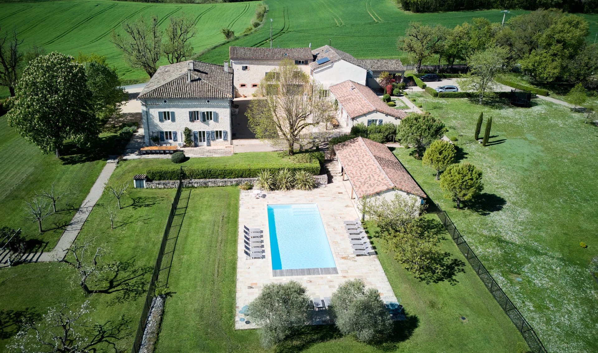 A beautiful large, and versatile estate providing many opportunities