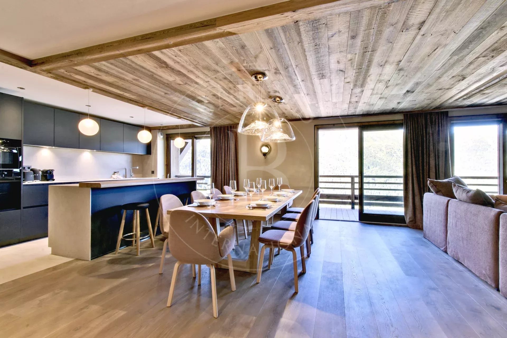 Agence immobilière de 